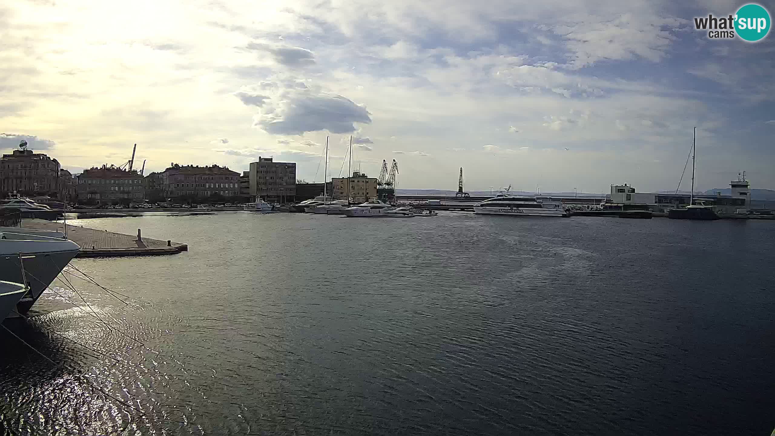 Rijeka – Botel Marina webcam en direct