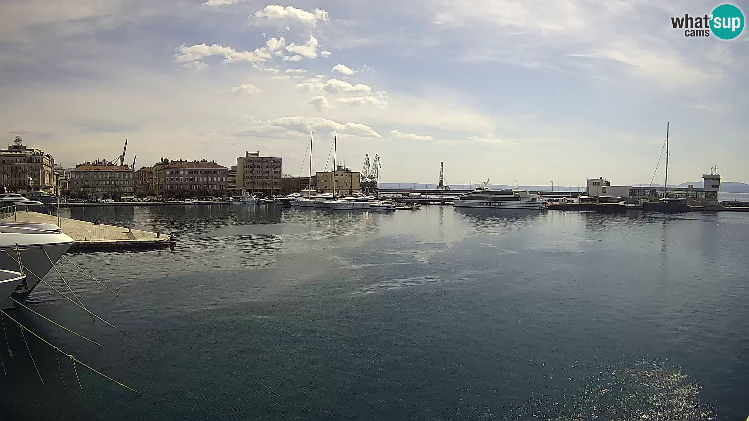 Botel Marina cámara web en vivo Rijeka