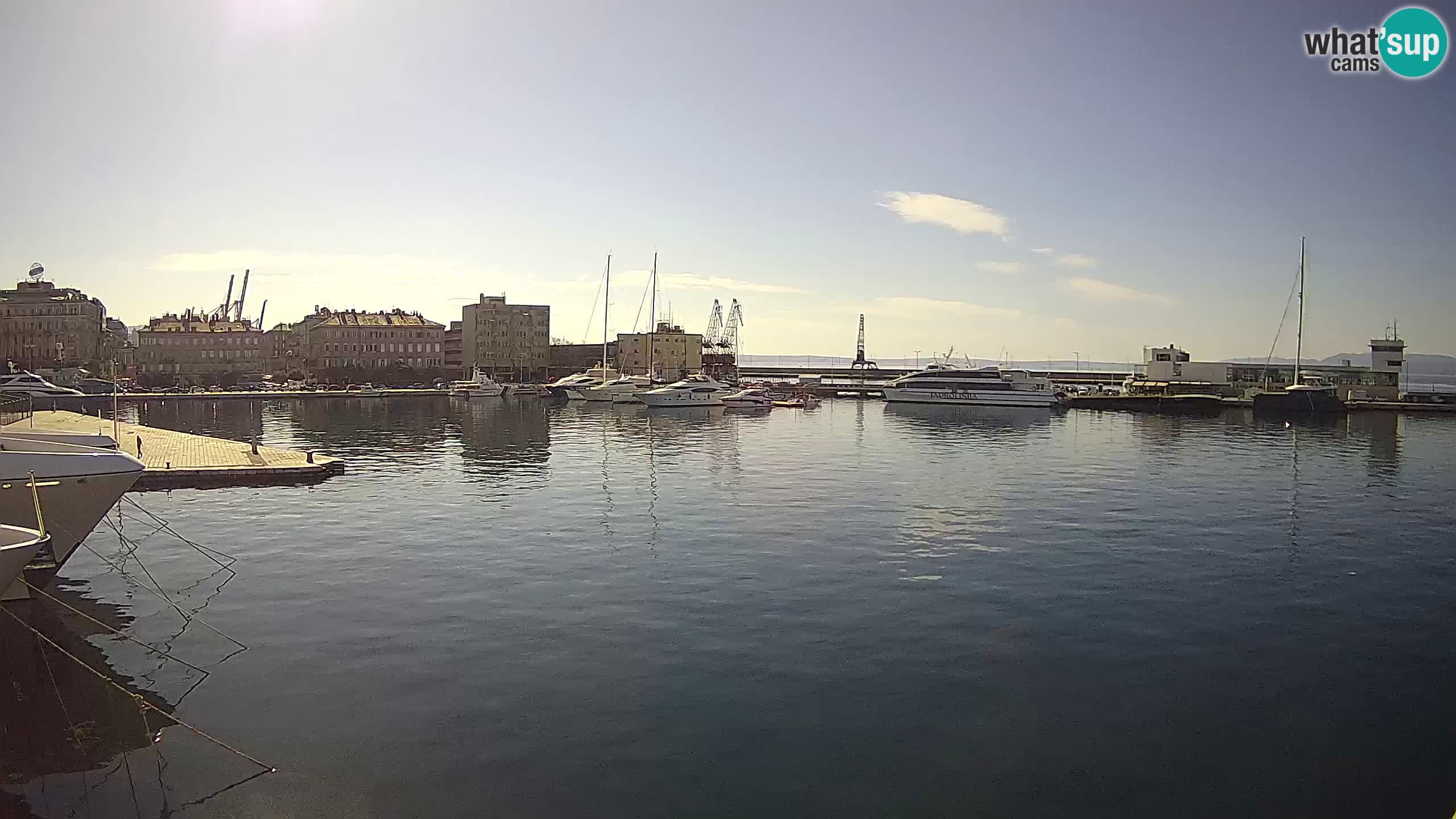 Rijeka – Botel Marina web kamera