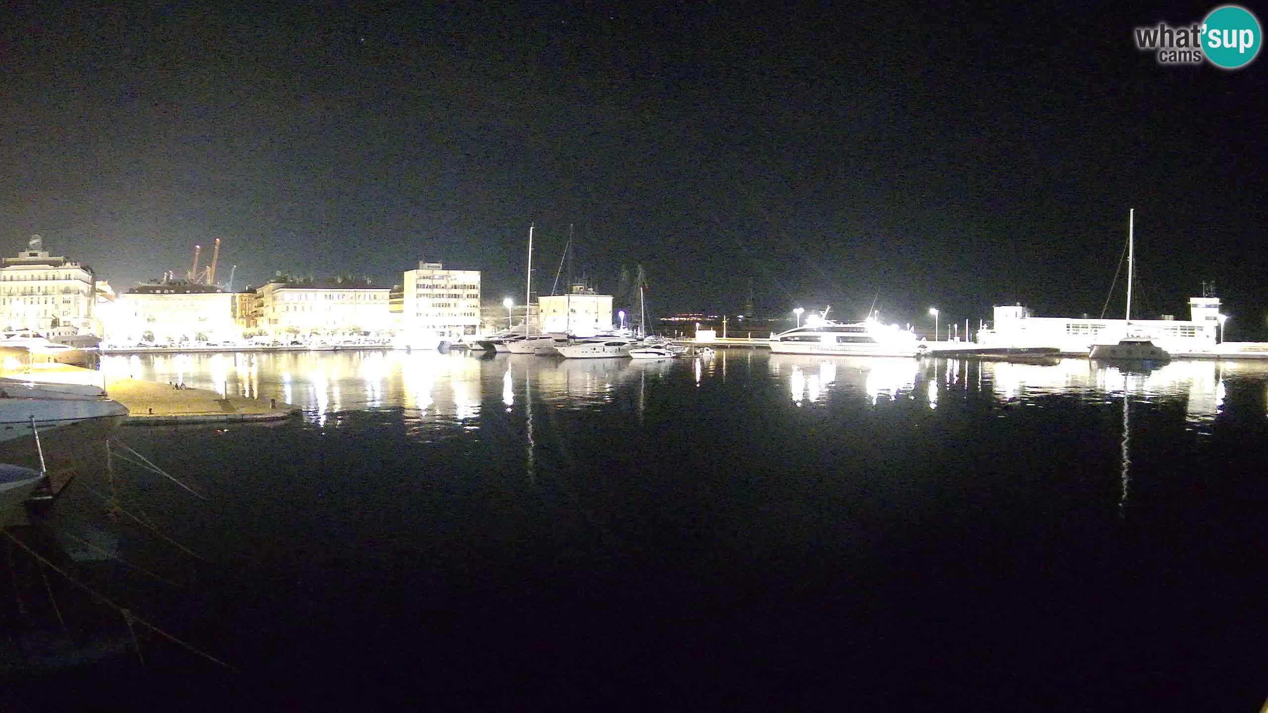 Botel Marina cámara web en vivo Rijeka