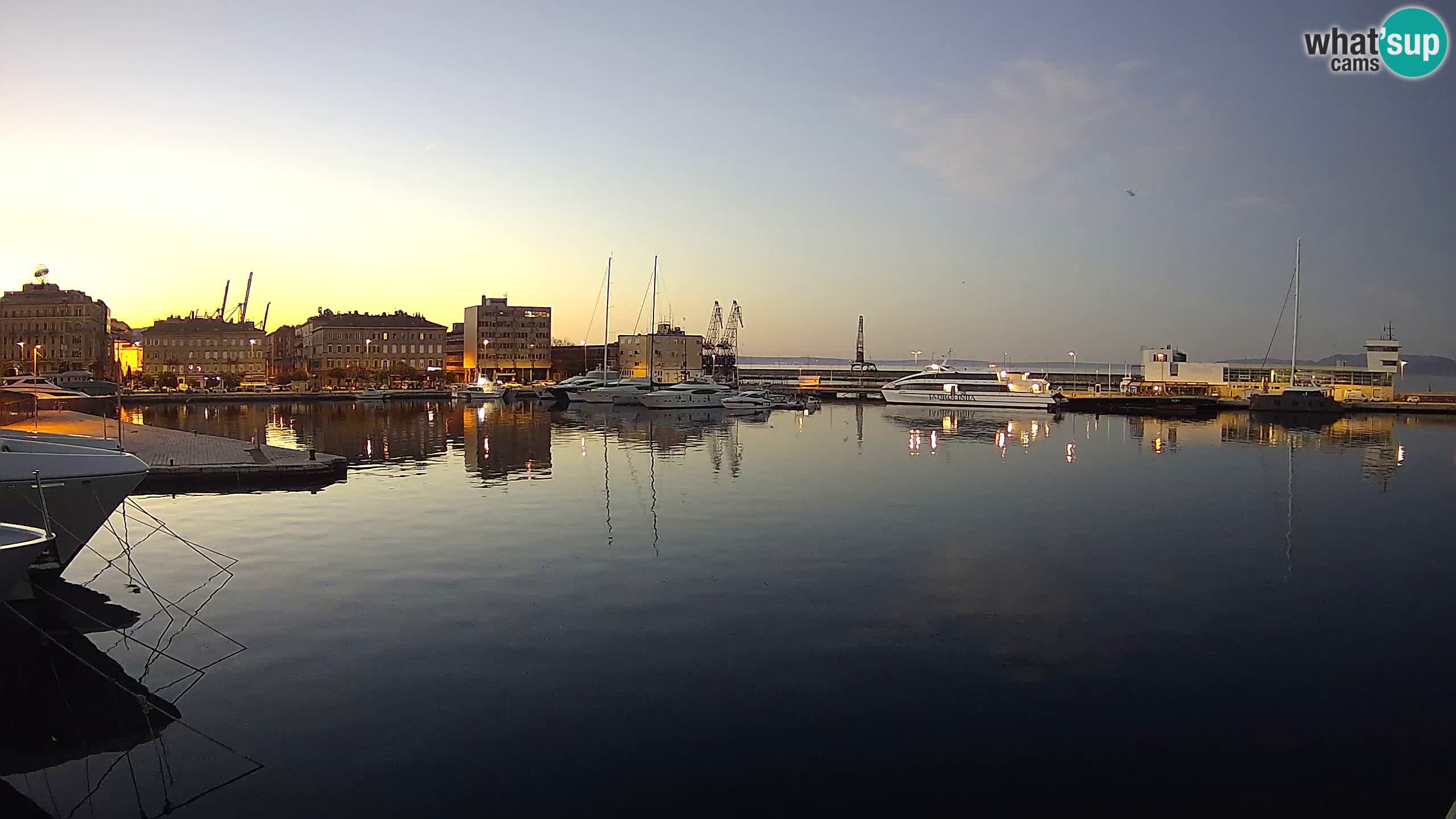 Rijeka – Botel Marina web kamera
