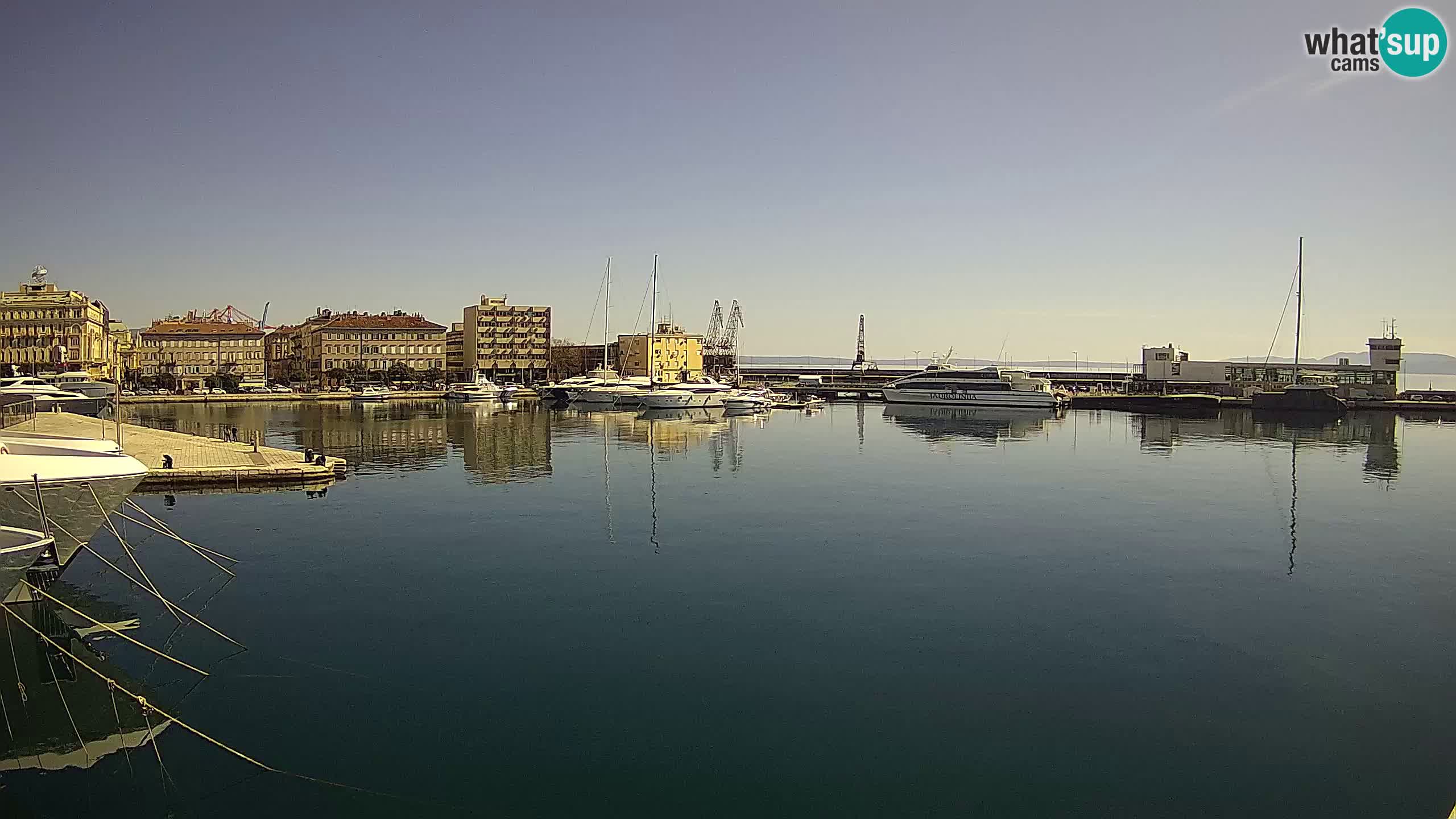 Rijeka – Botel Marina webcam en direct