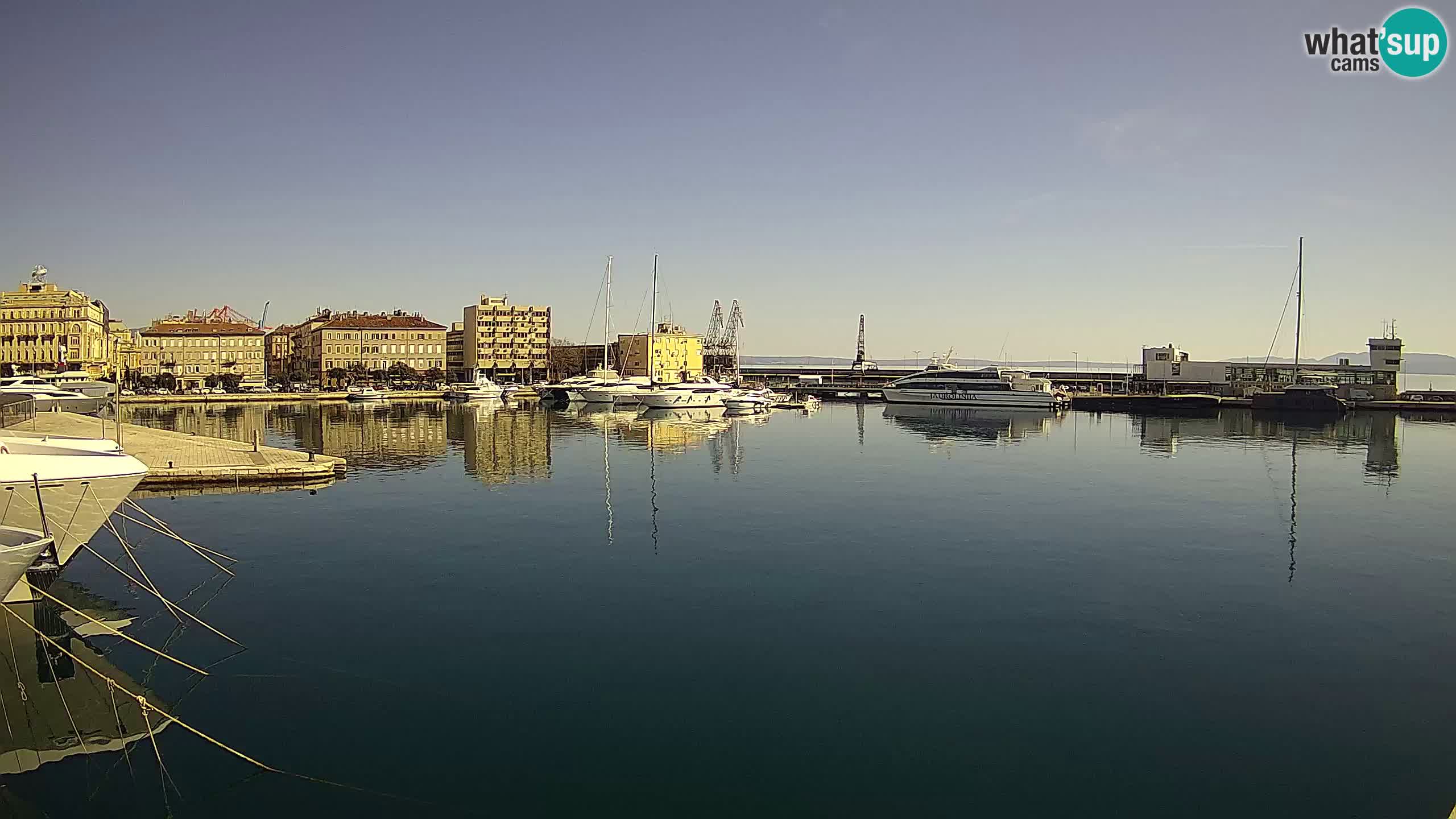 Rijeka – Botel Marina web kamera