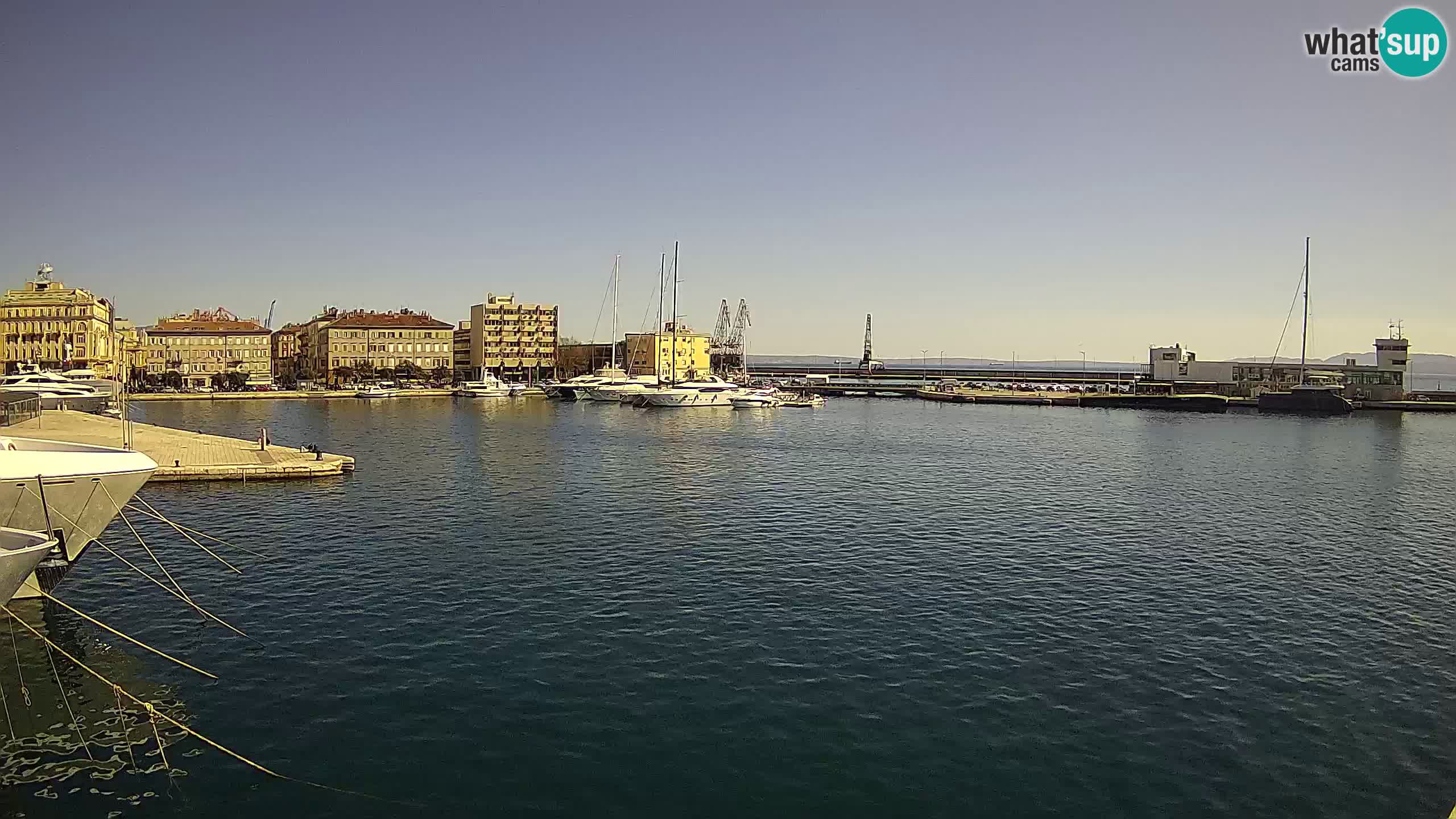 Botel Marina cámara web en vivo Rijeka