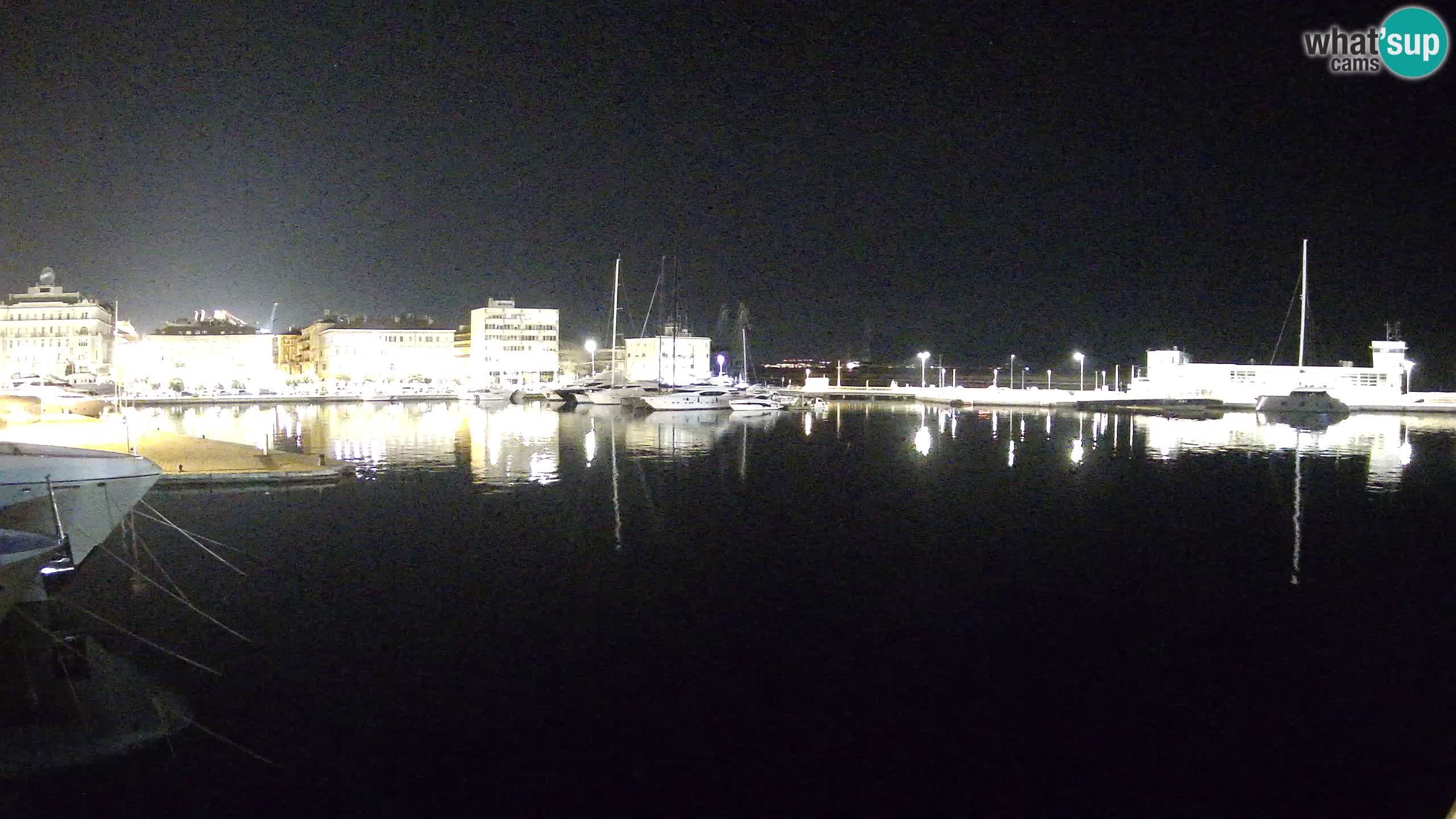 Botel Marina cámara web en vivo Rijeka