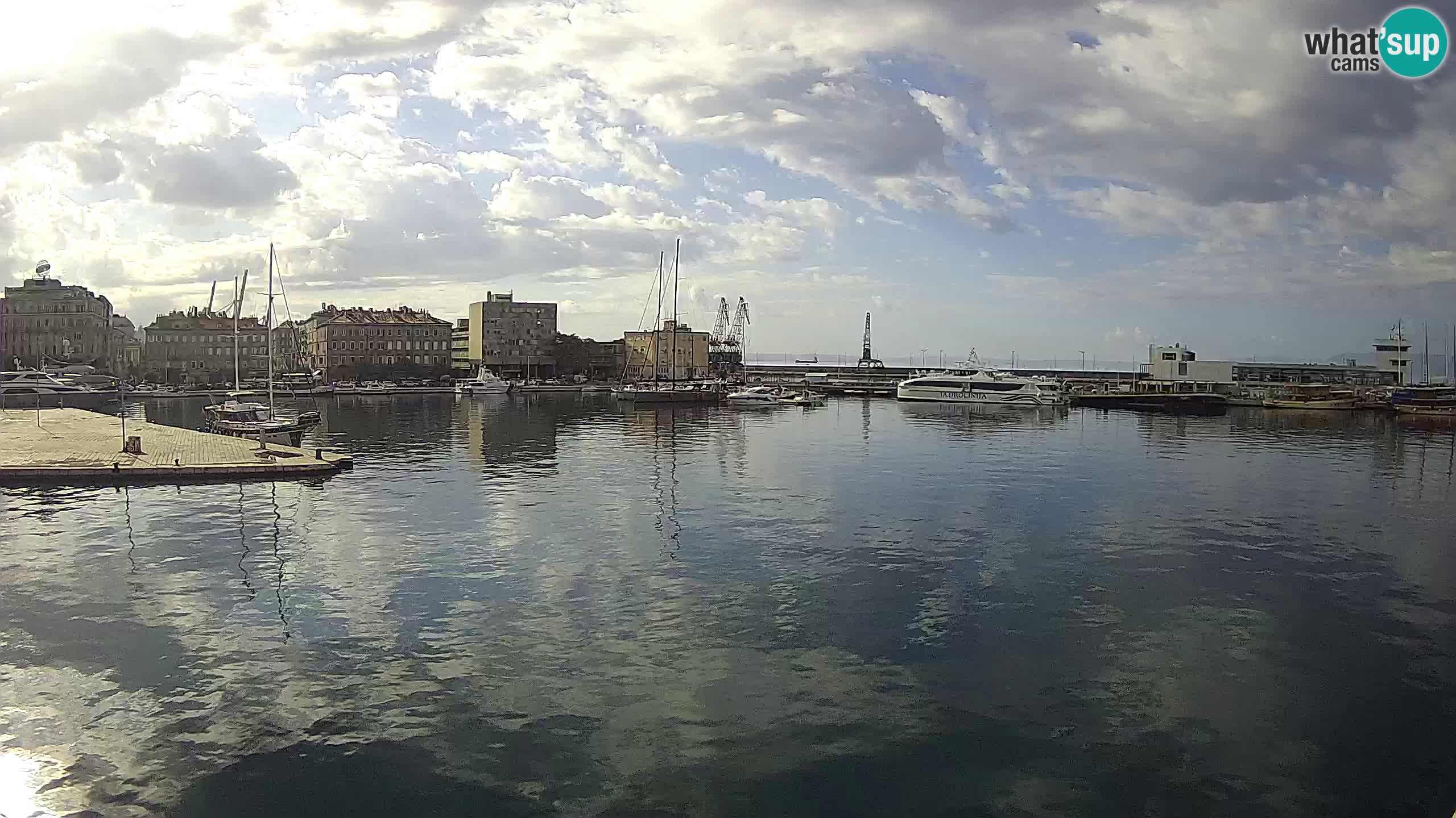 Botel Marina – Rijeka webcam