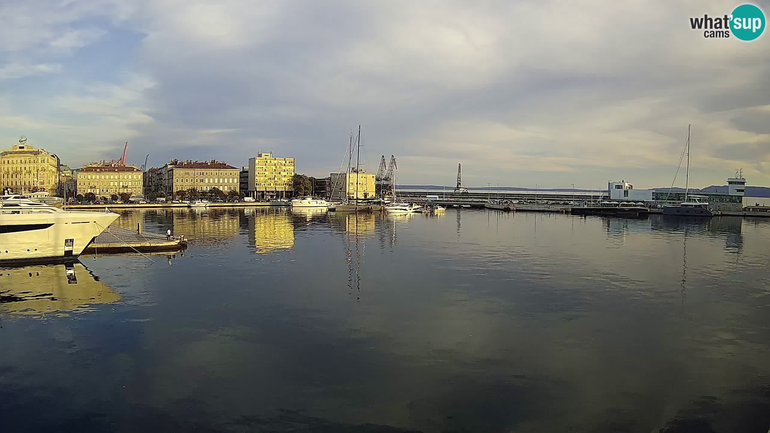Botel Marina – Rijeka webcam