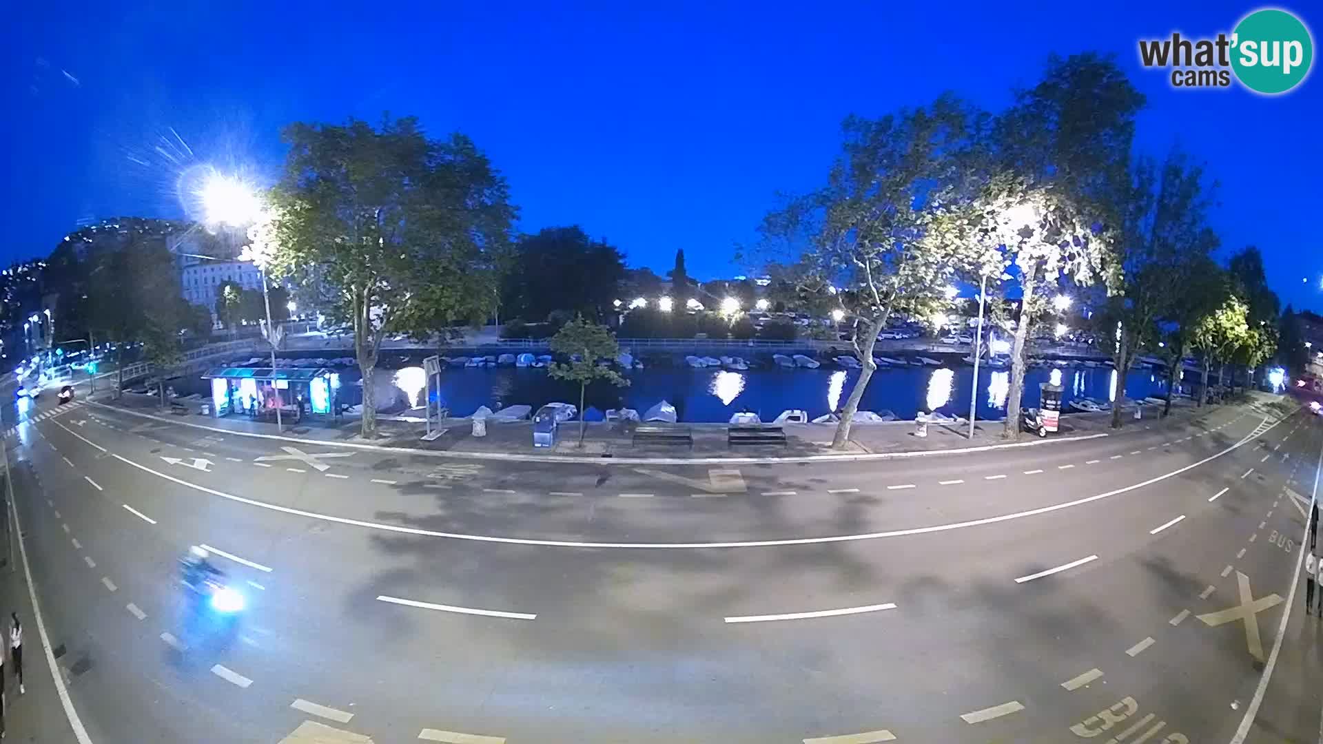 Reka – pogled na Trsat in Sušak