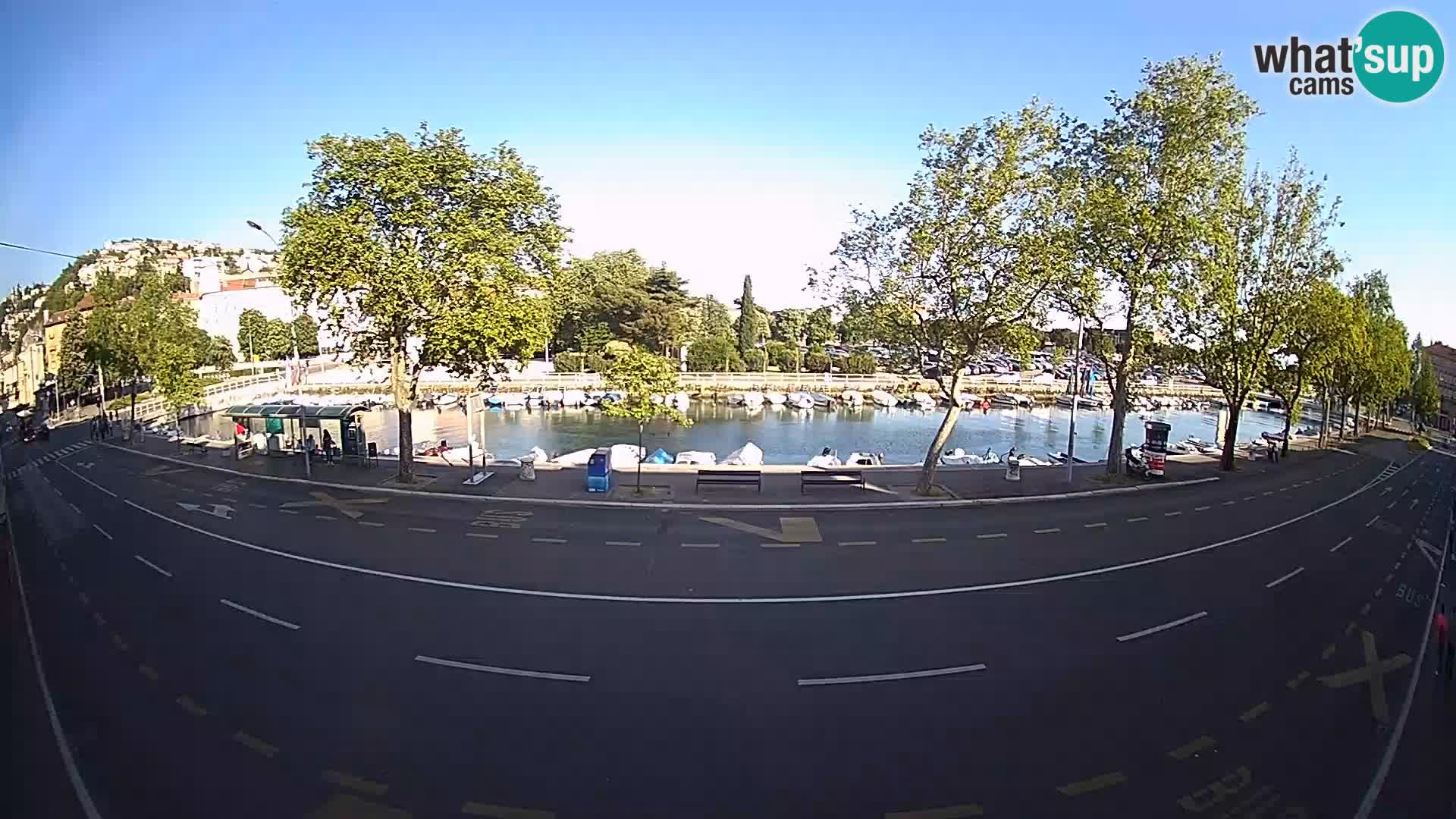 Reka – pogled na Trsat in Sušak