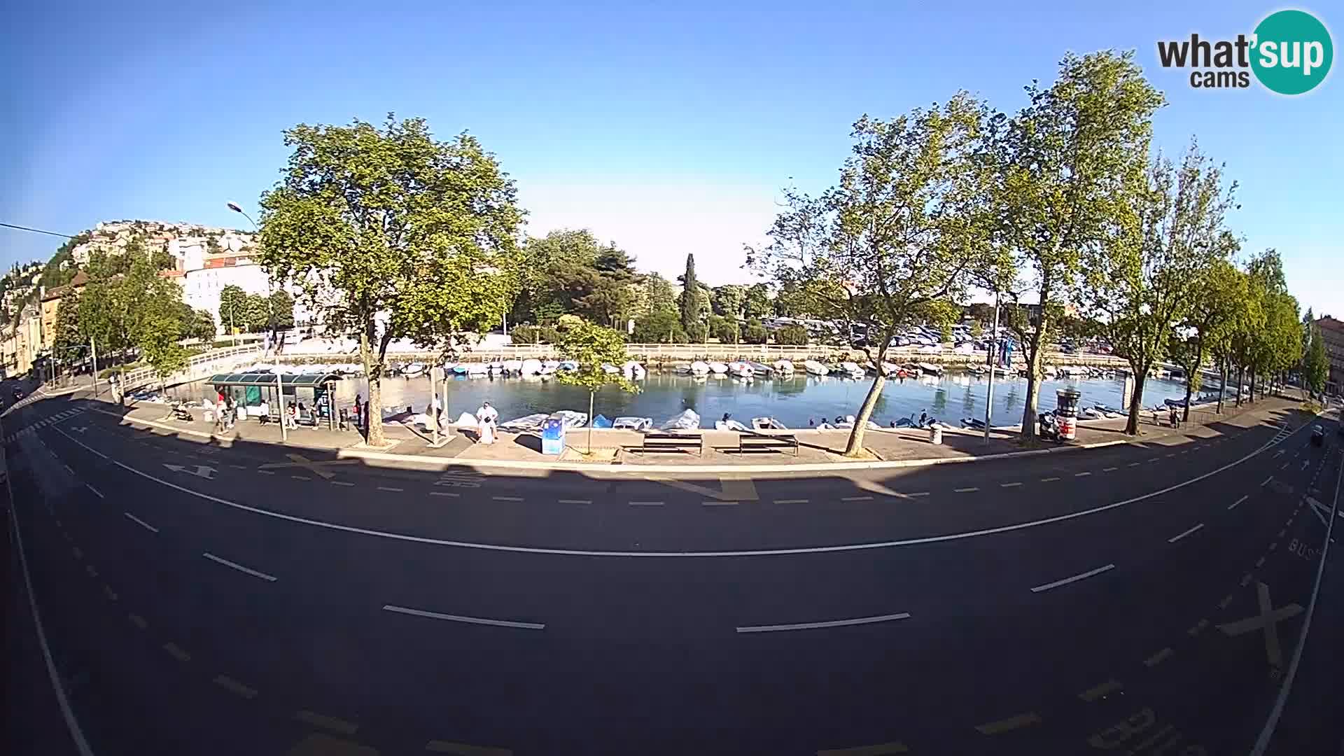 Reka – pogled na Trsat in Sušak