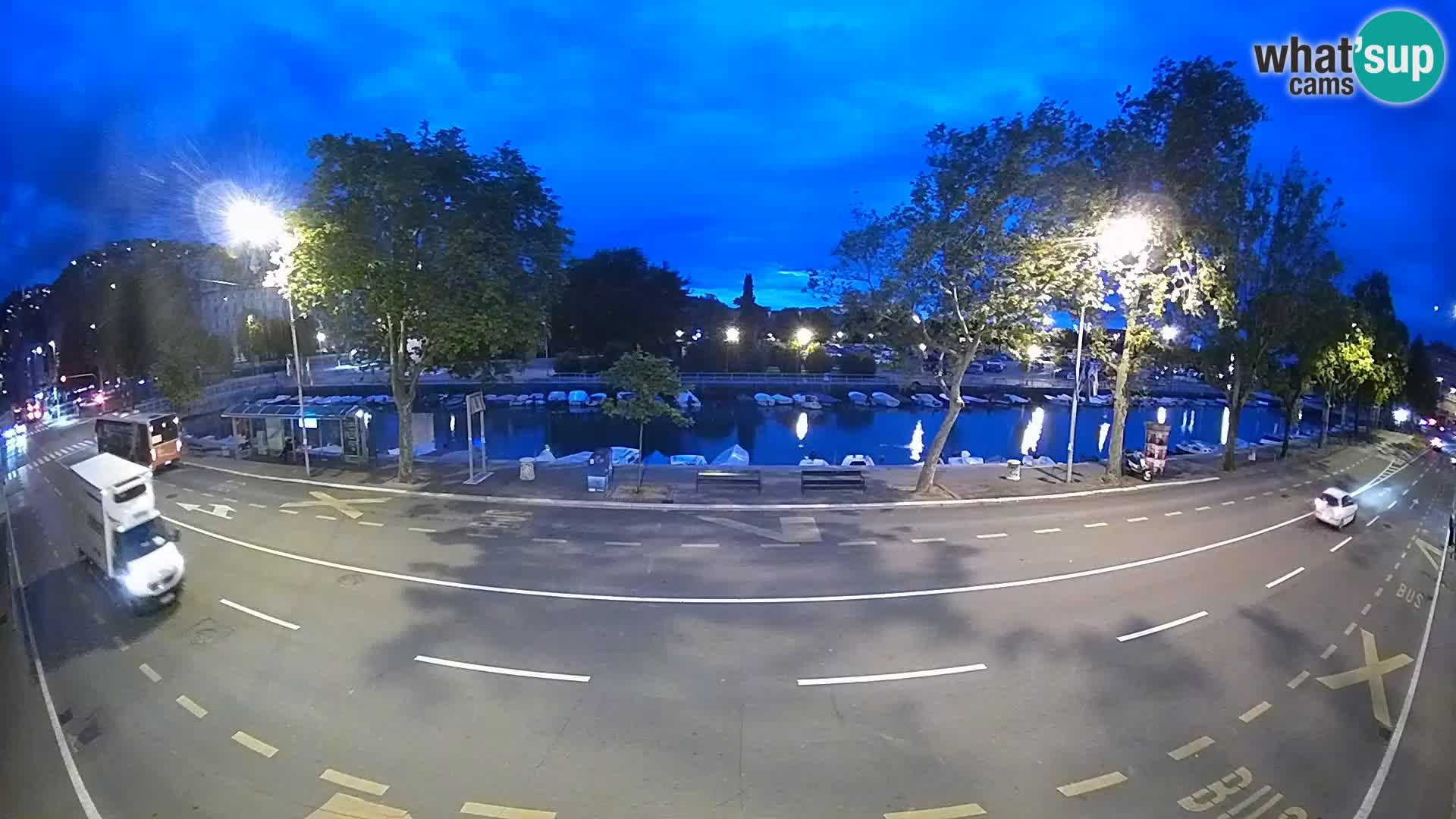 Reka – pogled na Trsat in Sušak