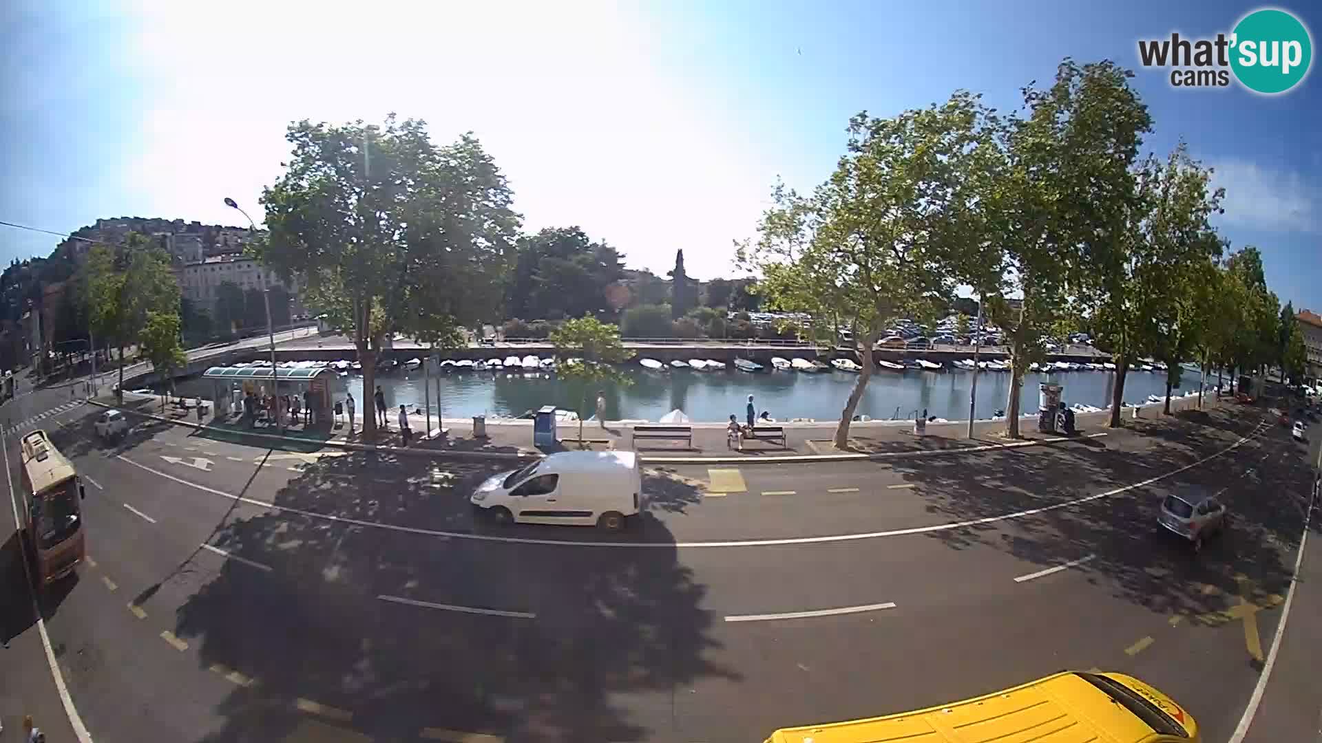 Reka – pogled na Trsat in Sušak