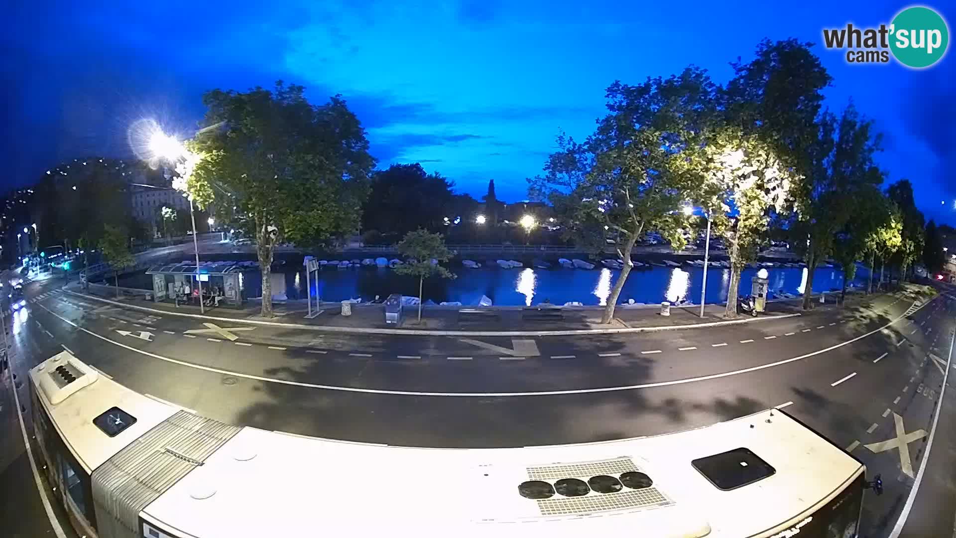 Reka – pogled na Trsat in Sušak