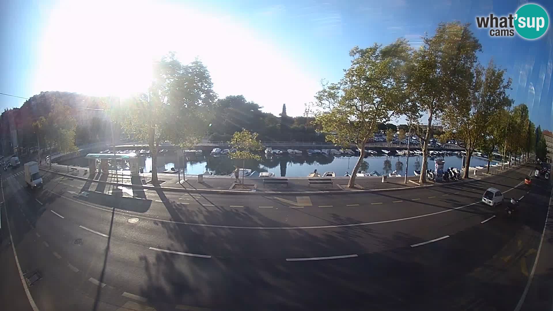 Reka – pogled na Trsat in Sušak