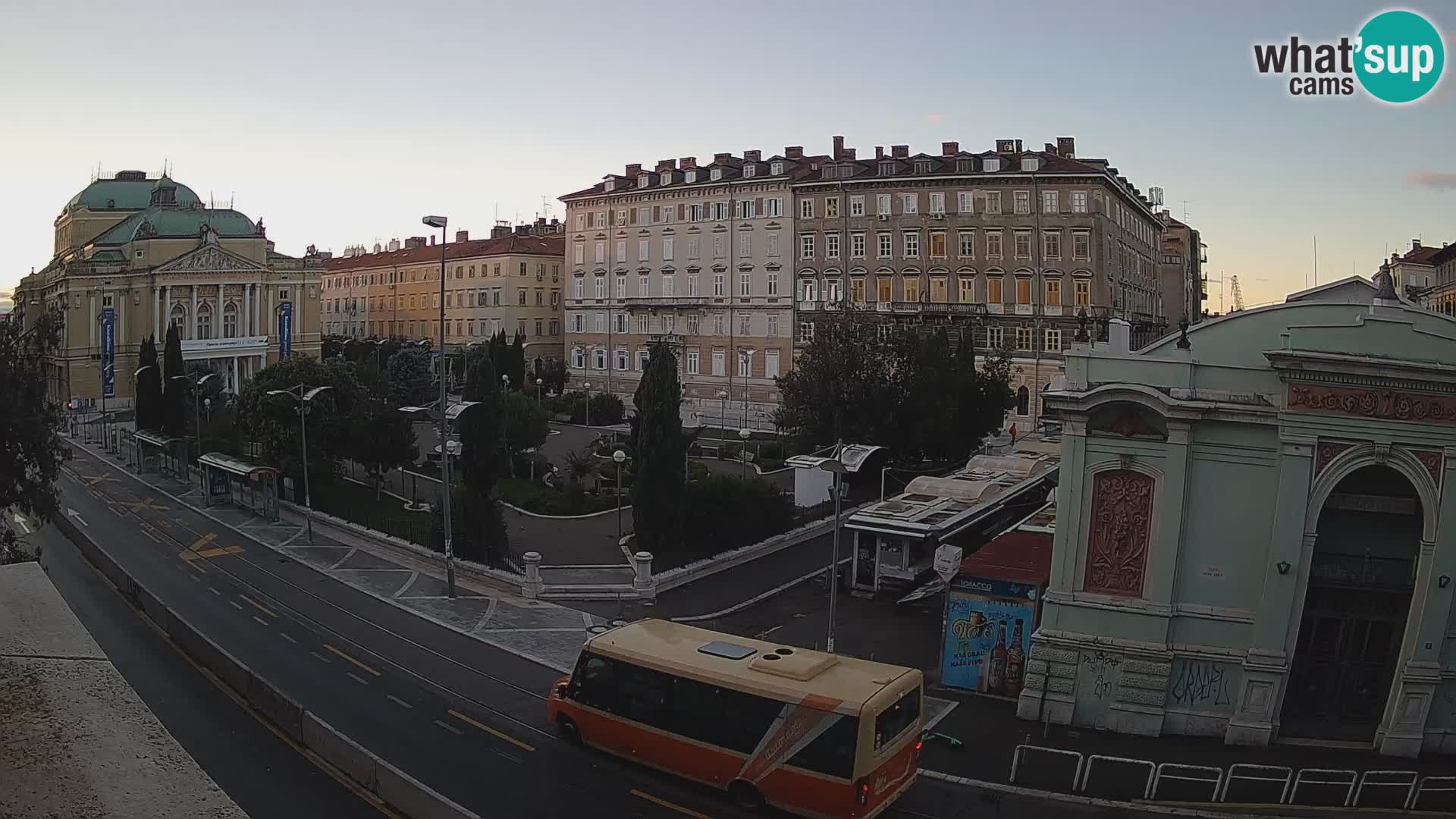 Webkam Rijeka – Park i Hrvatsko narodno kazalište Ivana pl. Zajc