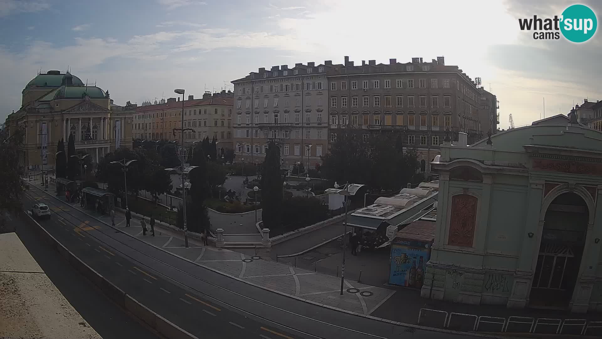 Webcam Rijeka – Parque i Teatro Nacional Croato Ivan pl. Zajc