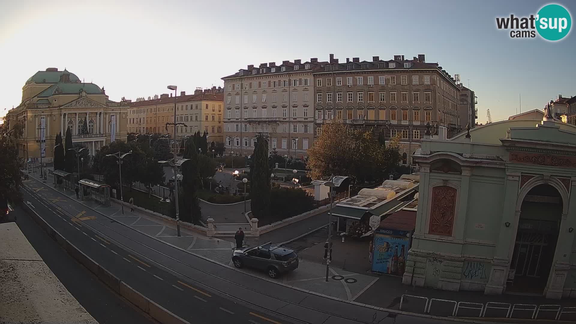 Webcam Rijeka – Park et Théâtre national croate Ivan pl. Zajc