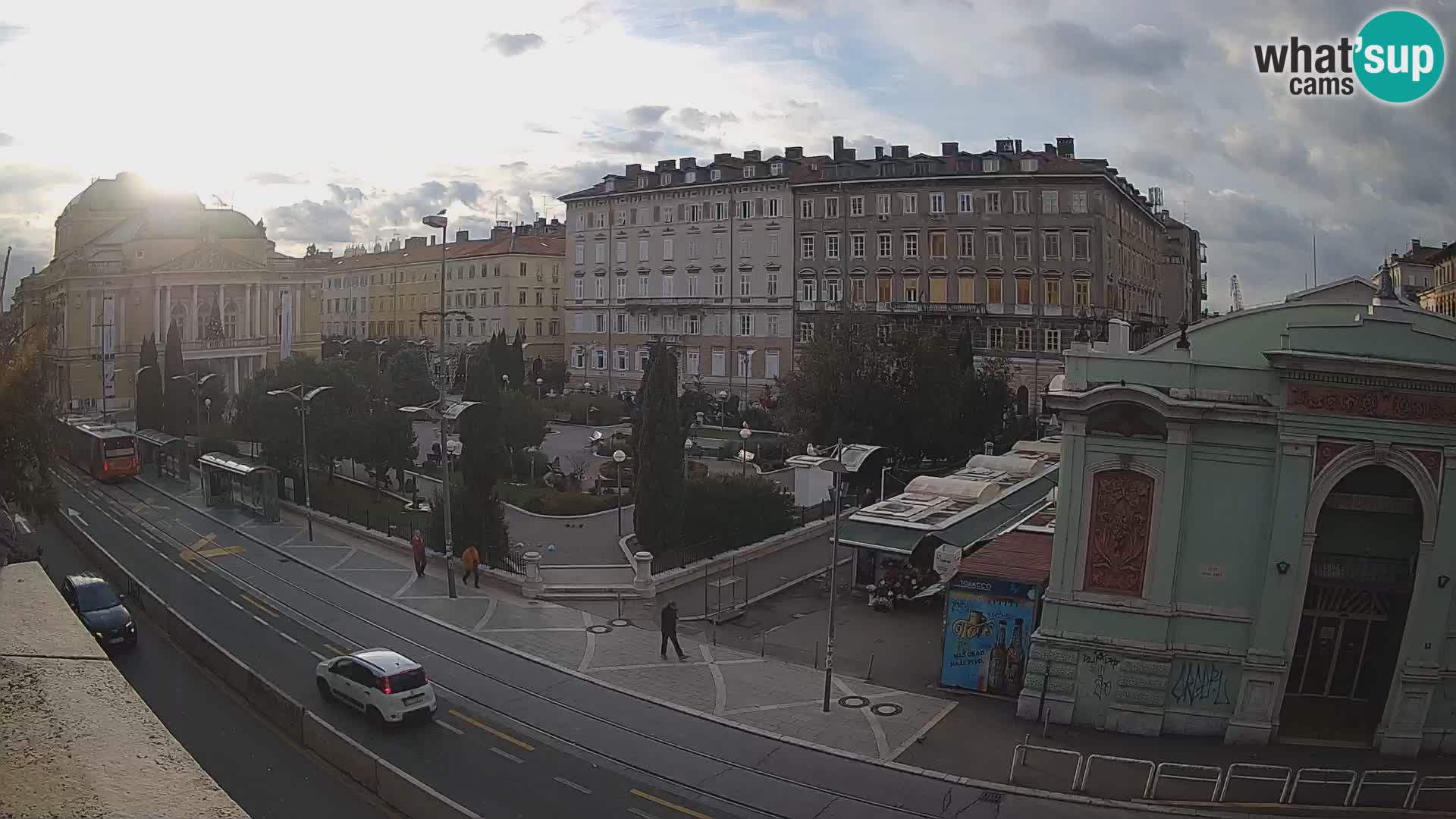 Webkam Rijeka – Park i Hrvatsko narodno kazalište Ivana pl. Zajc