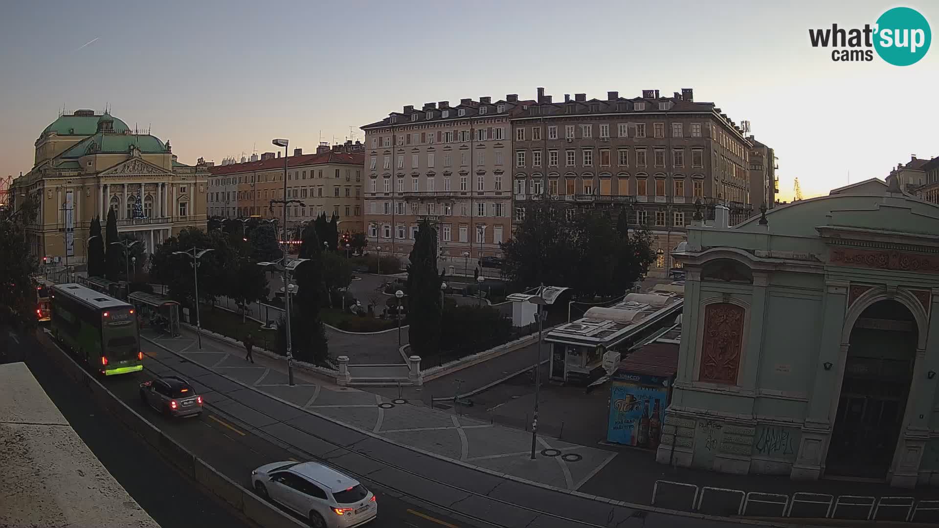 Webcam Rijeka – Park and  Croatian National Theatre Ivan pl. Zajc