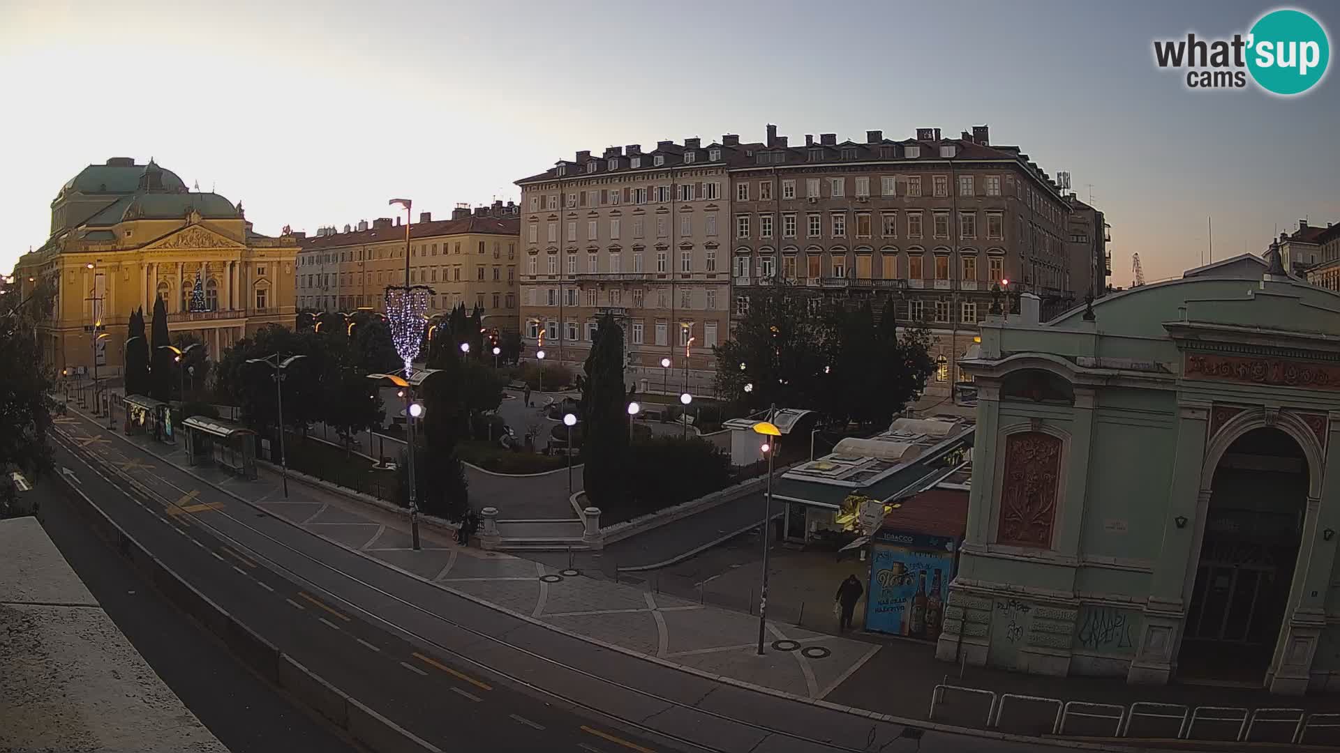 Webcam Rijeka – Park and  Croatian National Theatre Ivan pl. Zajc