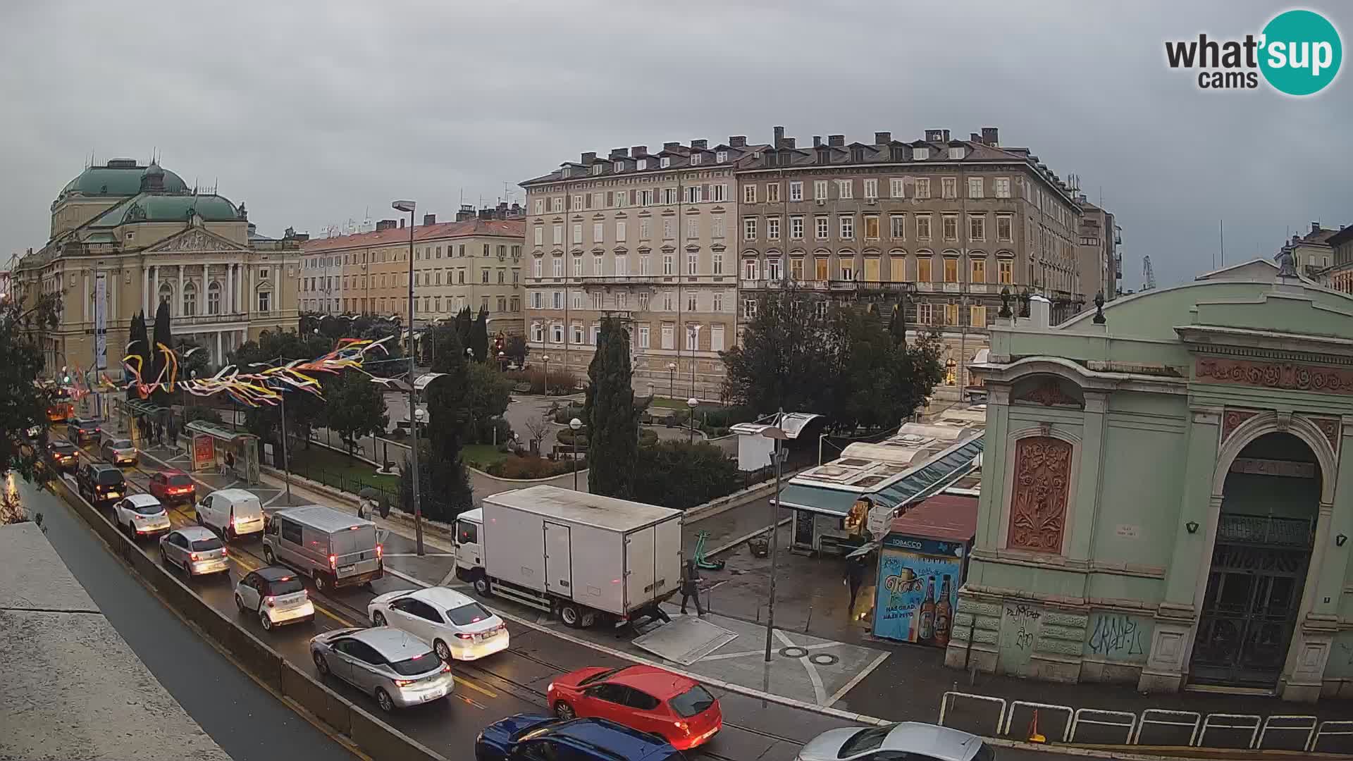 Webcam Rijeka – Park et Théâtre national croate Ivan pl. Zajc