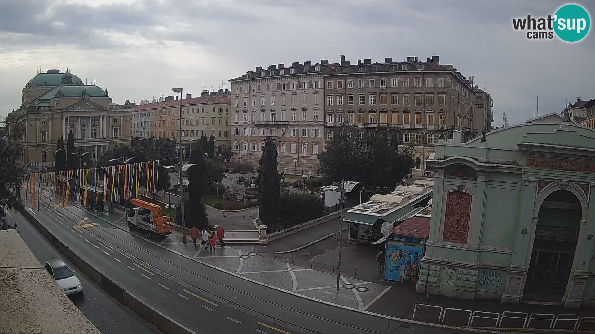 Webcam Rijeka – Park et Théâtre national croate Ivan pl. Zajc