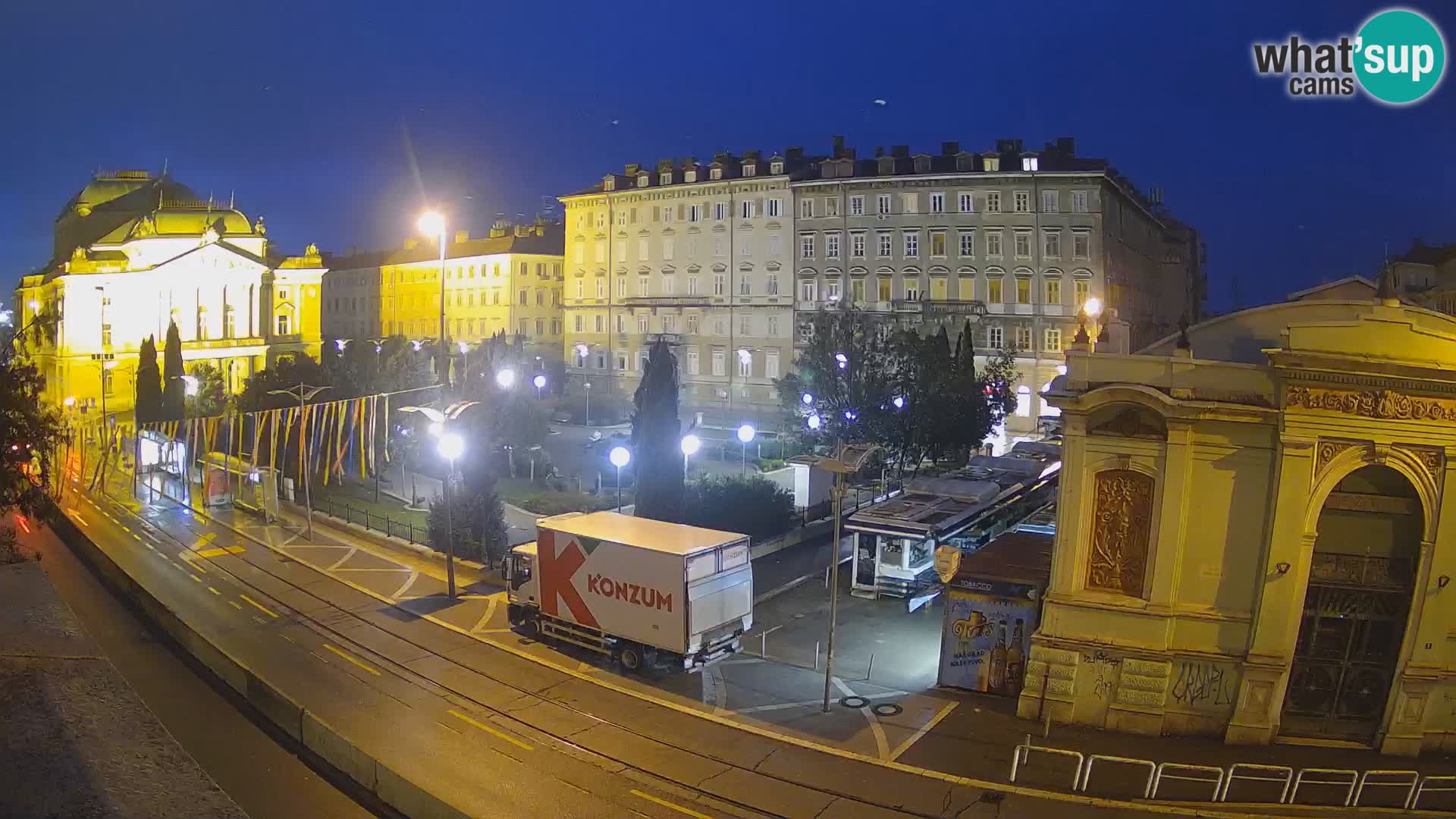 Webcam Rijeka – Park and  Croatian National Theatre Ivan pl. Zajc