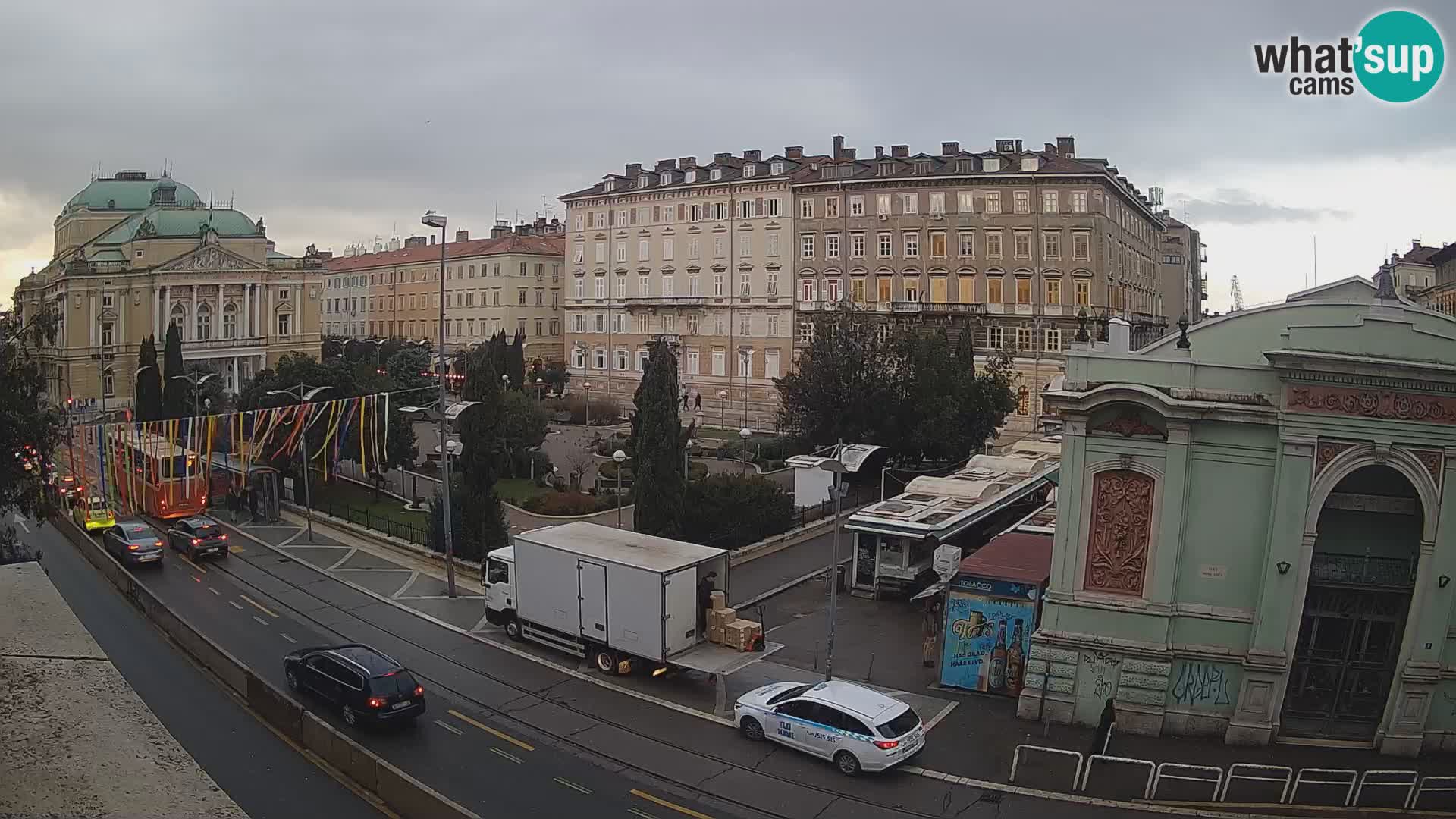 Webcam Rijeka – Parque i Teatro Nacional Croato Ivan pl. Zajc