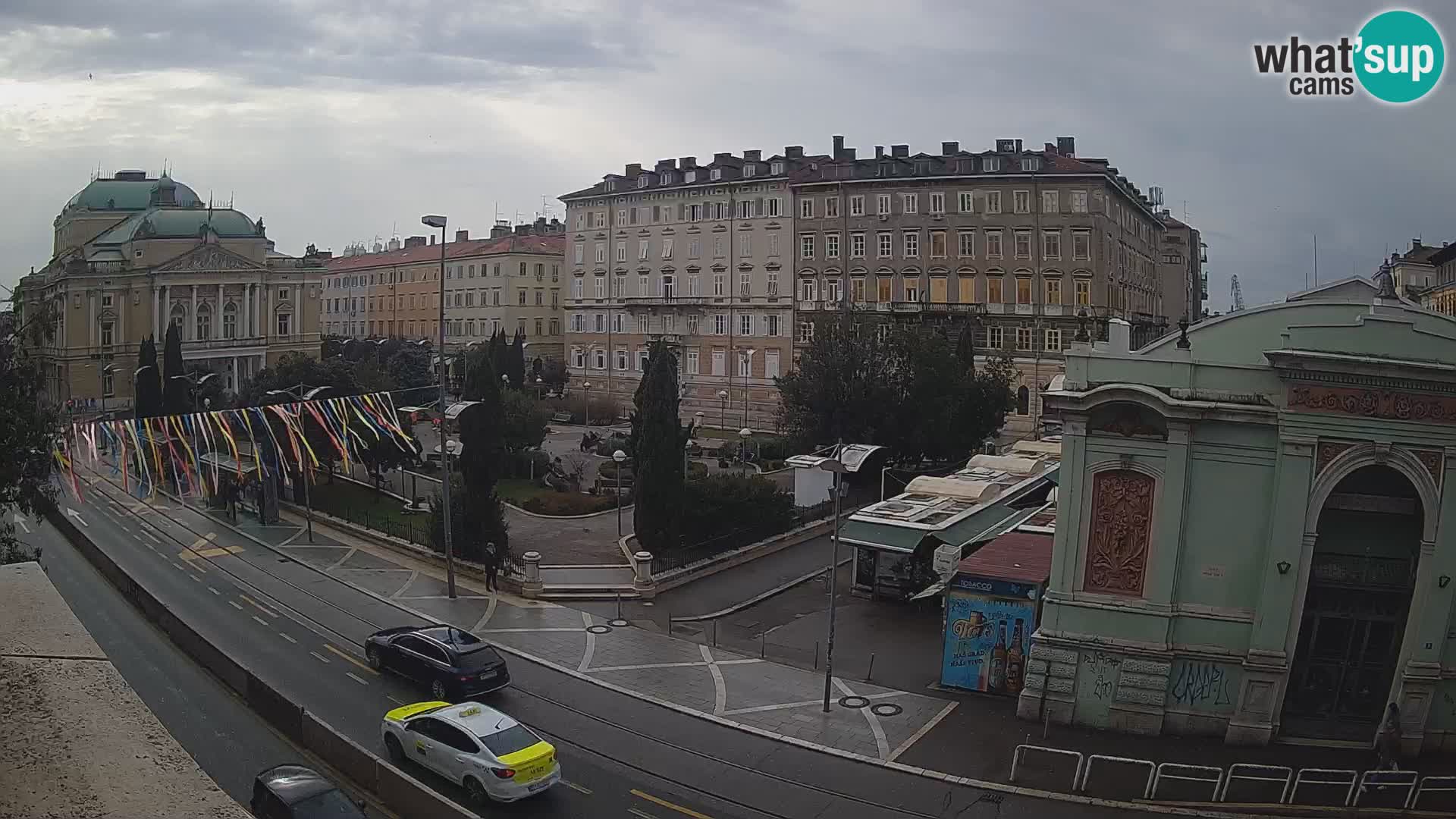 Webcam Rijeka – Park et Théâtre national croate Ivan pl. Zajc