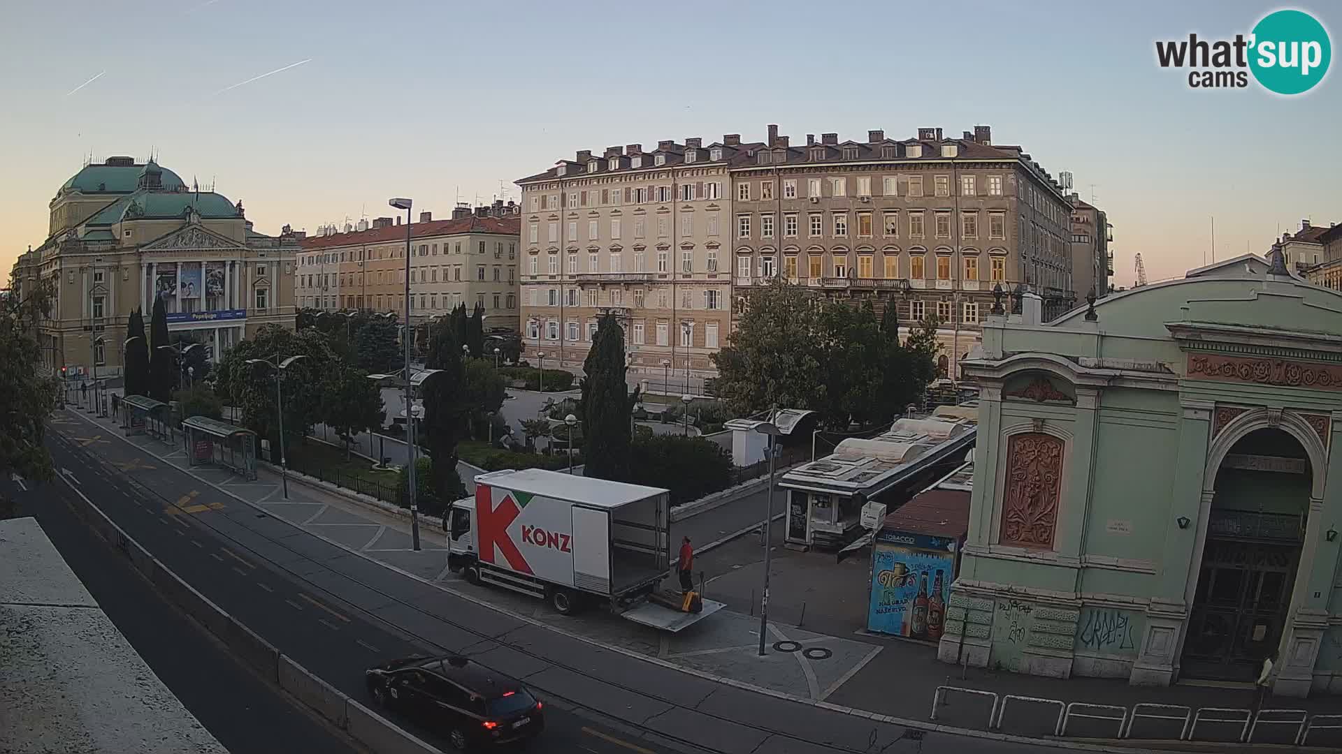 Webcam Rijeka – Park et Théâtre national croate Ivan pl. Zajc