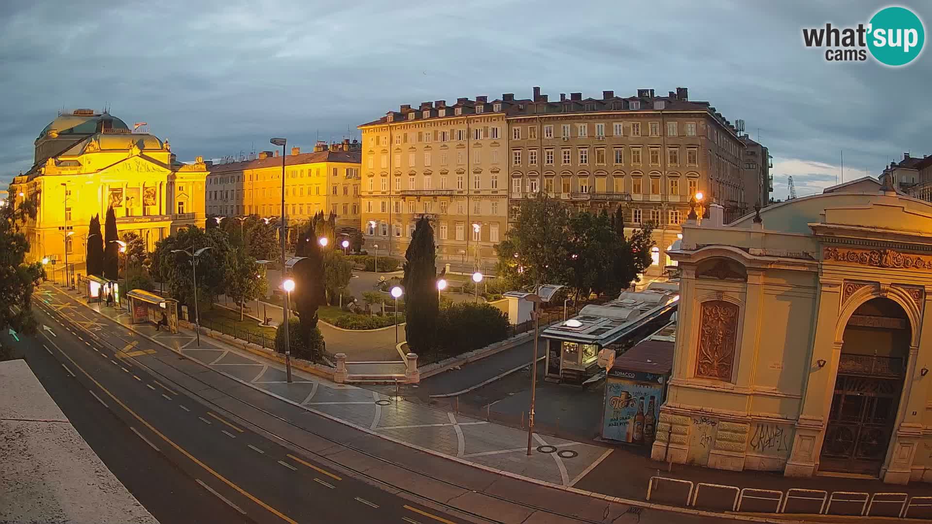 Webcam Rijeka – Park et Théâtre national croate Ivan pl. Zajc