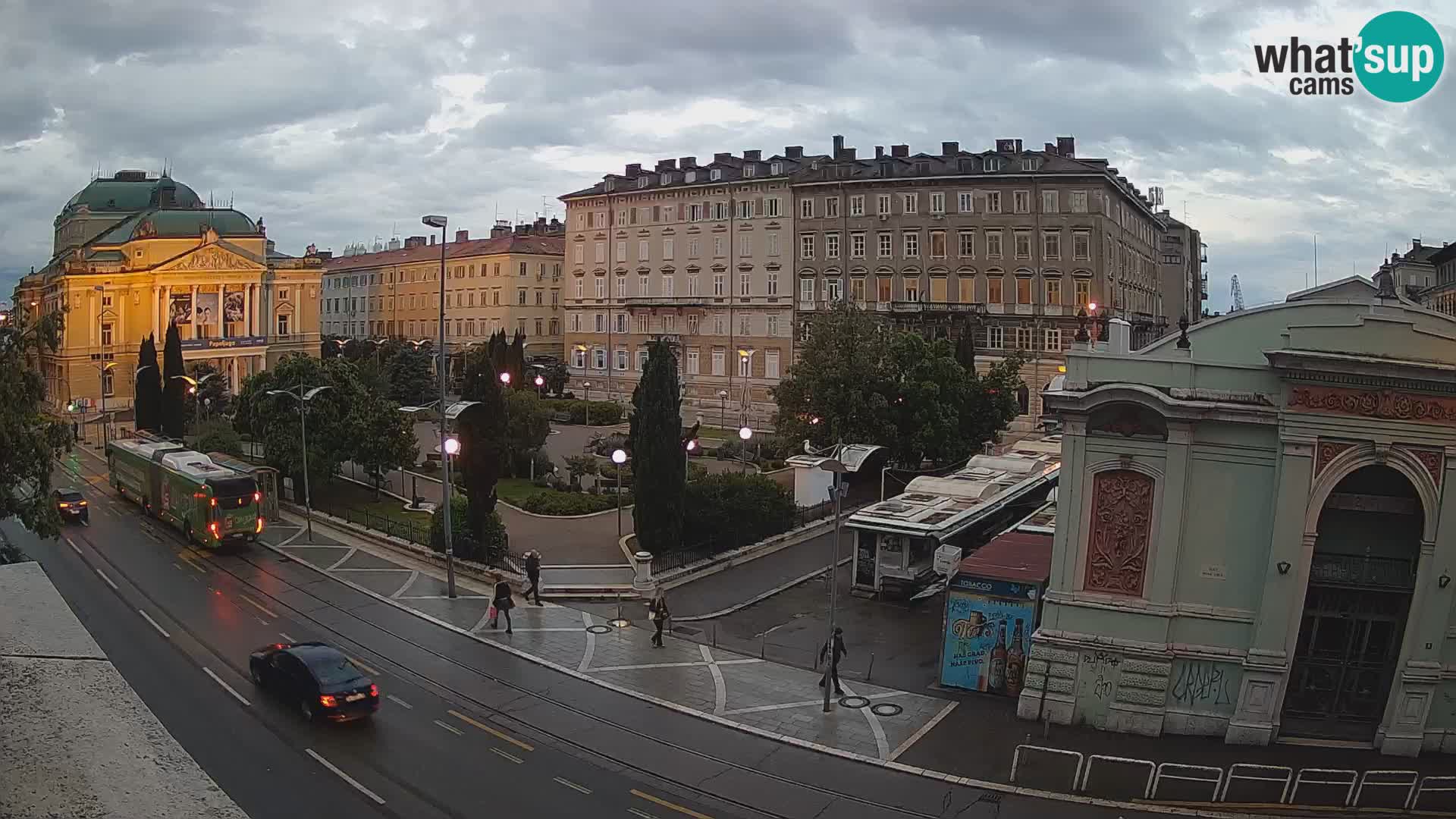 Webcam Rijeka – Park and  Croatian National Theatre Ivan pl. Zajc