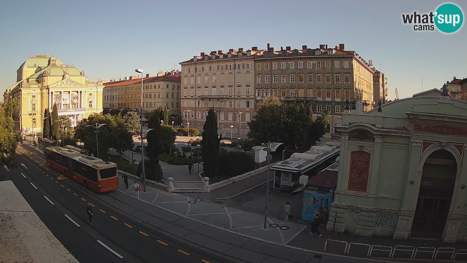 Webcam Rijeka – Parque i Teatro Nacional Croato Ivan pl. Zajc
