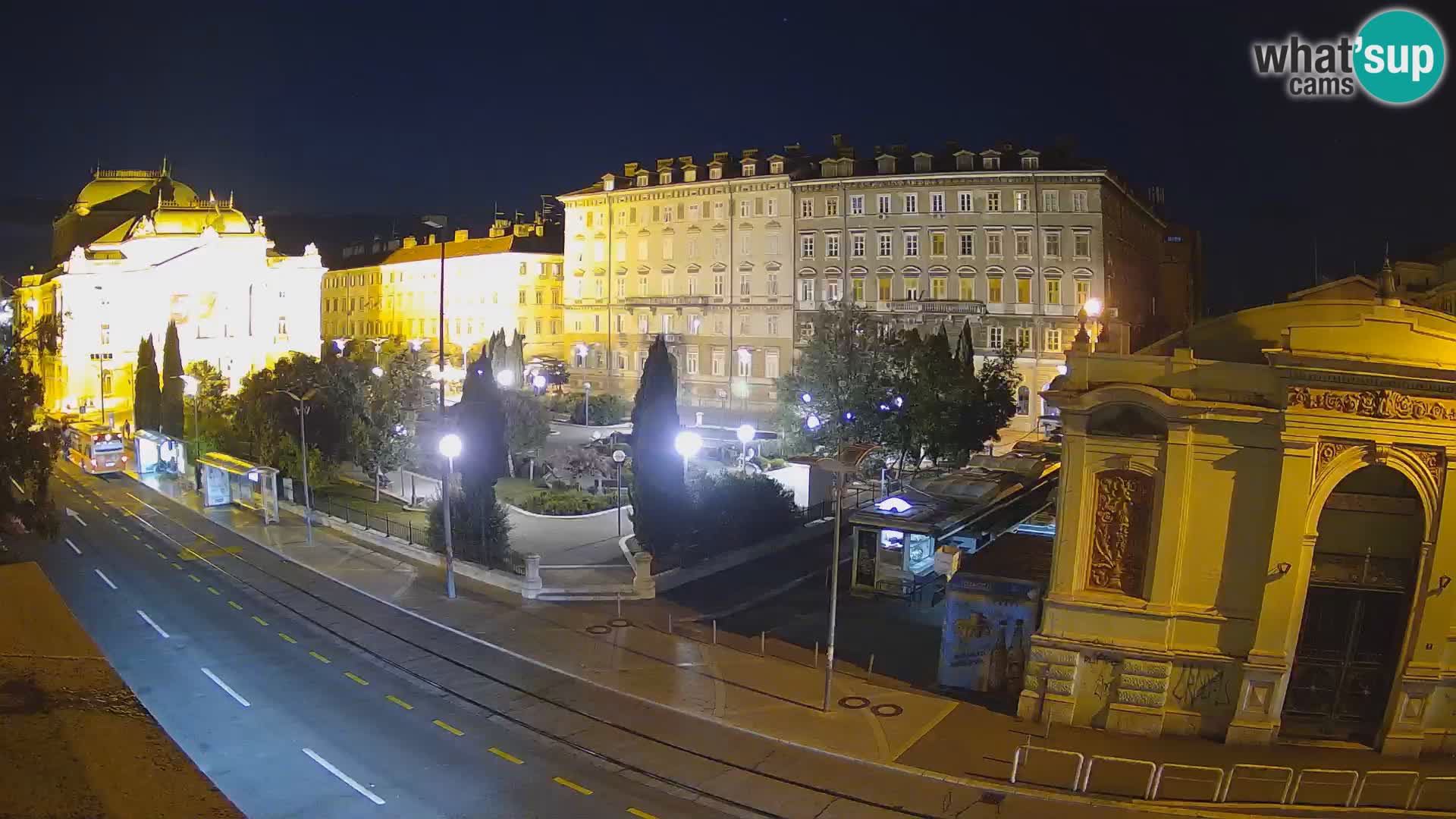 Webcam Rijeka – Park et Théâtre national croate Ivan pl. Zajc