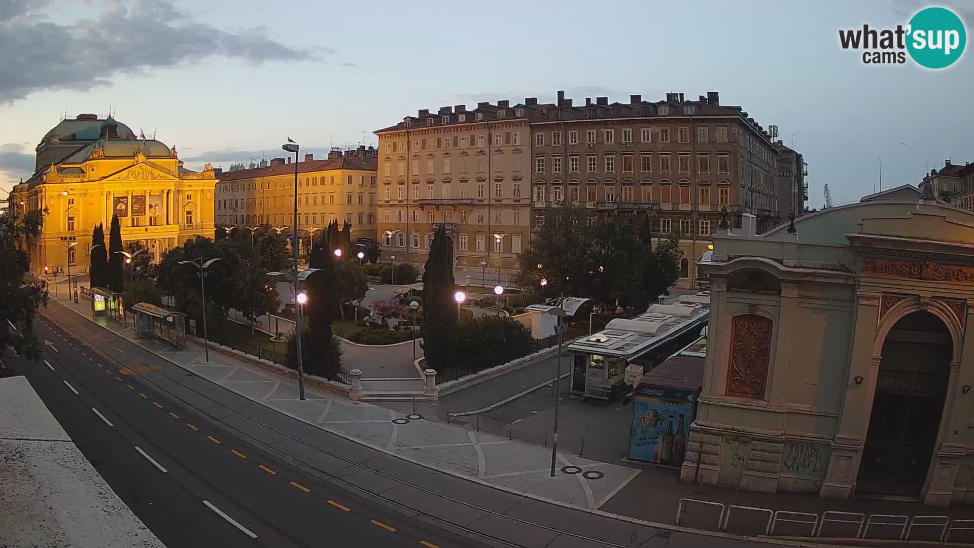 Webcam Rijeka – Park et Théâtre national croate Ivan pl. Zajc