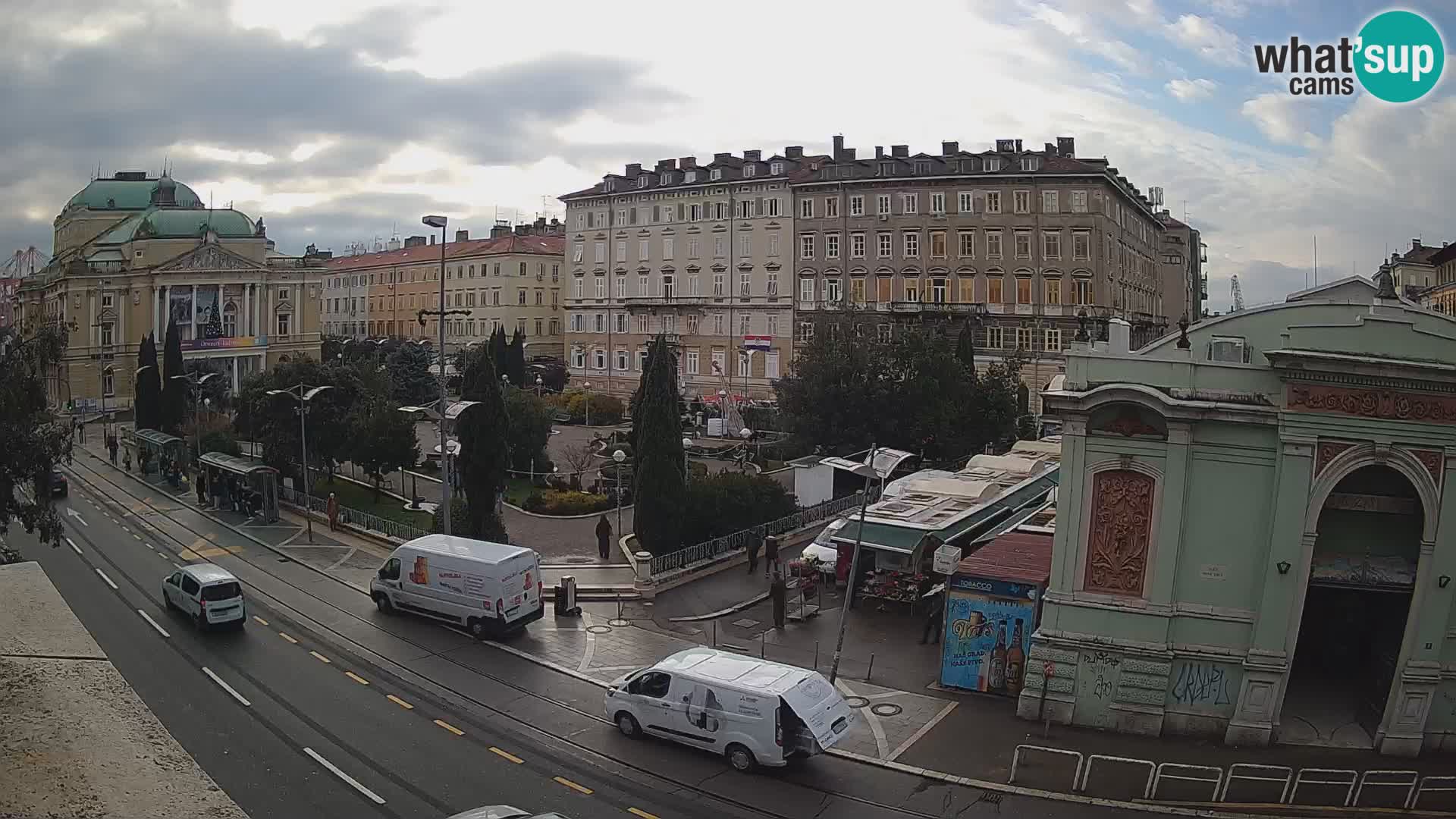 Webcam Rijeka – Parque i Teatro Nacional Croato Ivan pl. Zajc