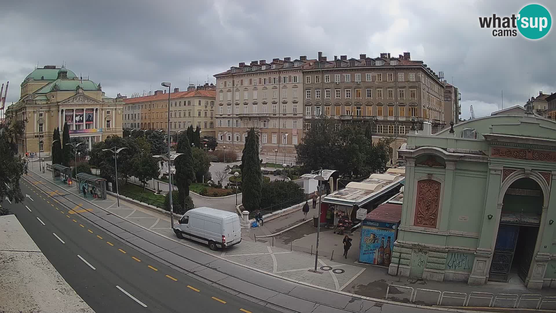 Webcam Rijeka – Park et Théâtre national croate Ivan pl. Zajc
