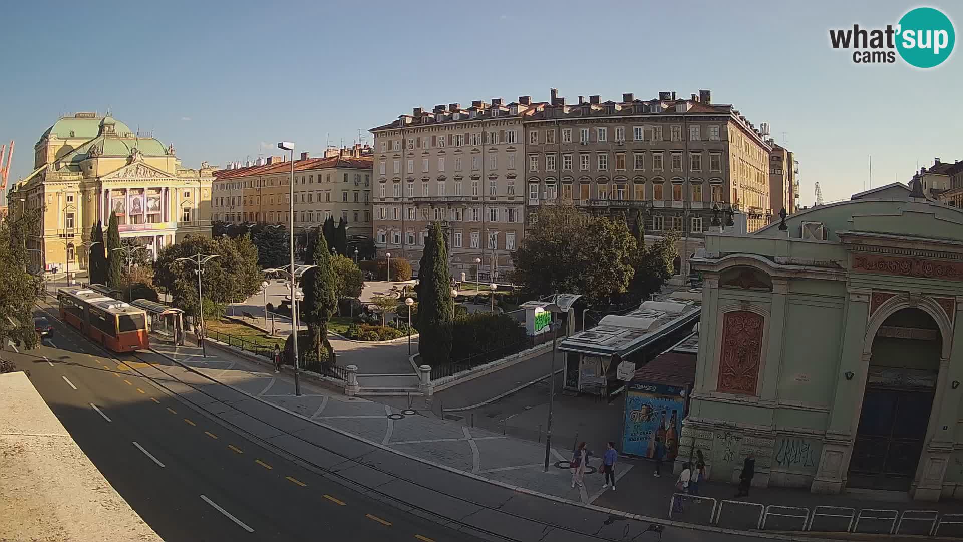 Webcam Rijeka – Parque i Teatro Nacional Croato Ivan pl. Zajc