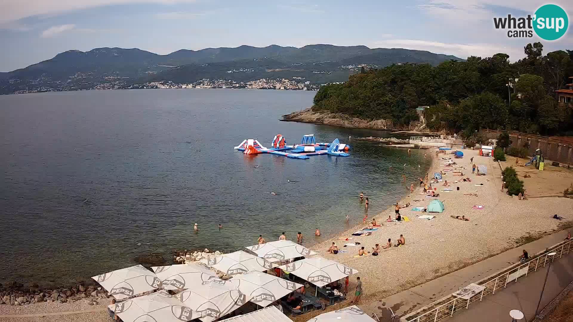 Reka Spletna kamera  plaža pri Bazenih Kantrida