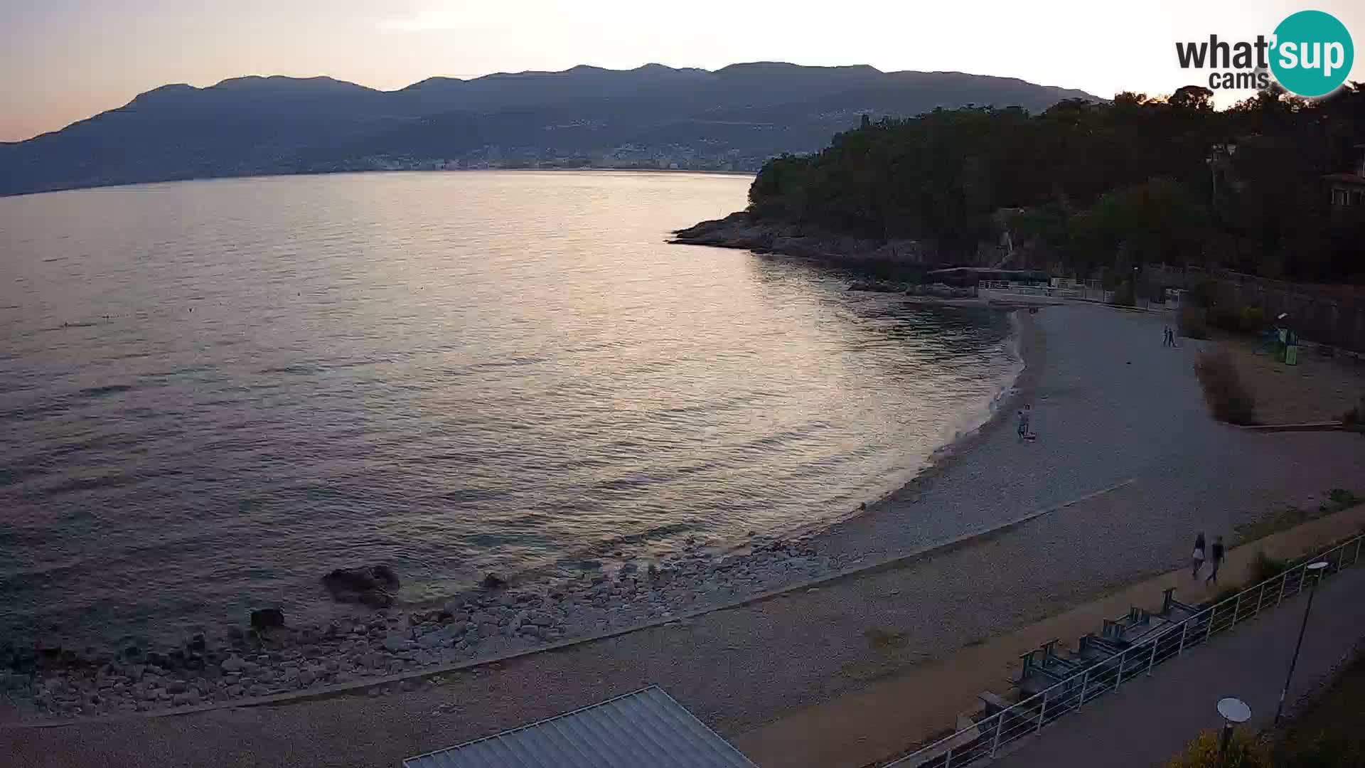 LIVE Webcam Rijeka beach Swimming pools Kantrida