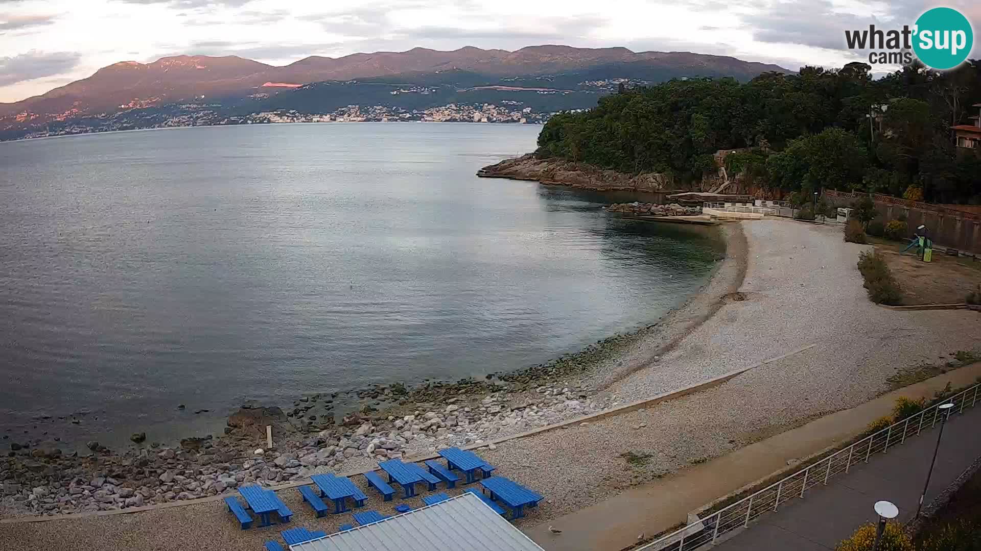 LIVE Webcam Rijeka beach Swimming pools Kantrida