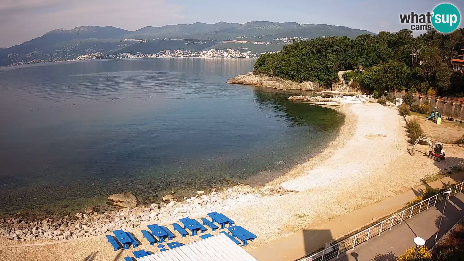 LIVE Webcam Rijeka beach Swimming pools Kantrida