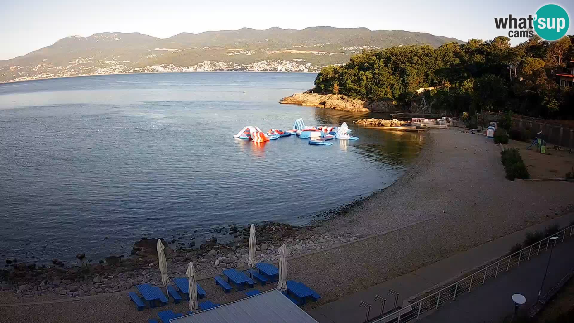 LIVE Webcam Rijeka beach Swimming pools Kantrida