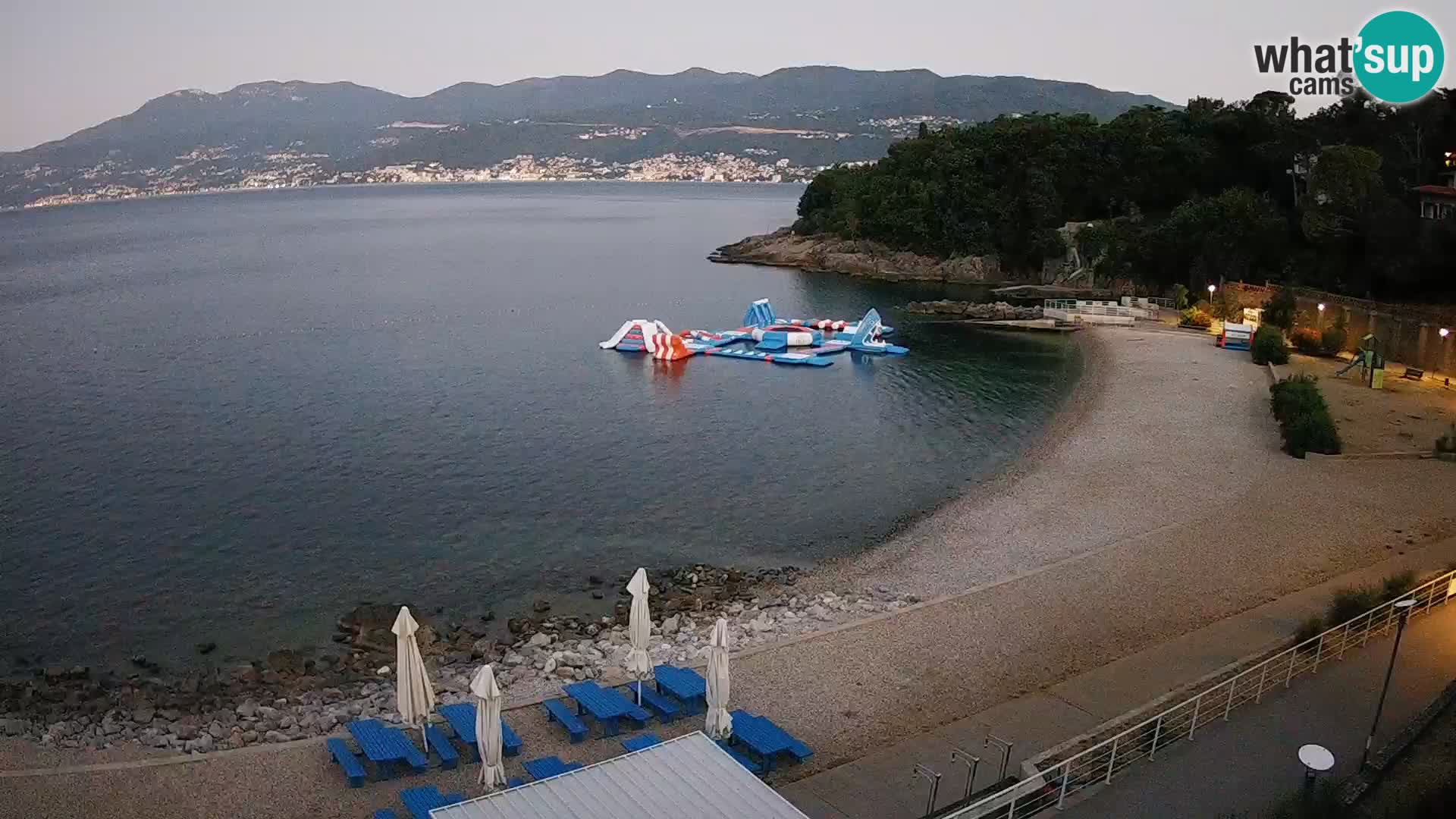 LIVE Webcam Rijeka beach Swimming pools Kantrida