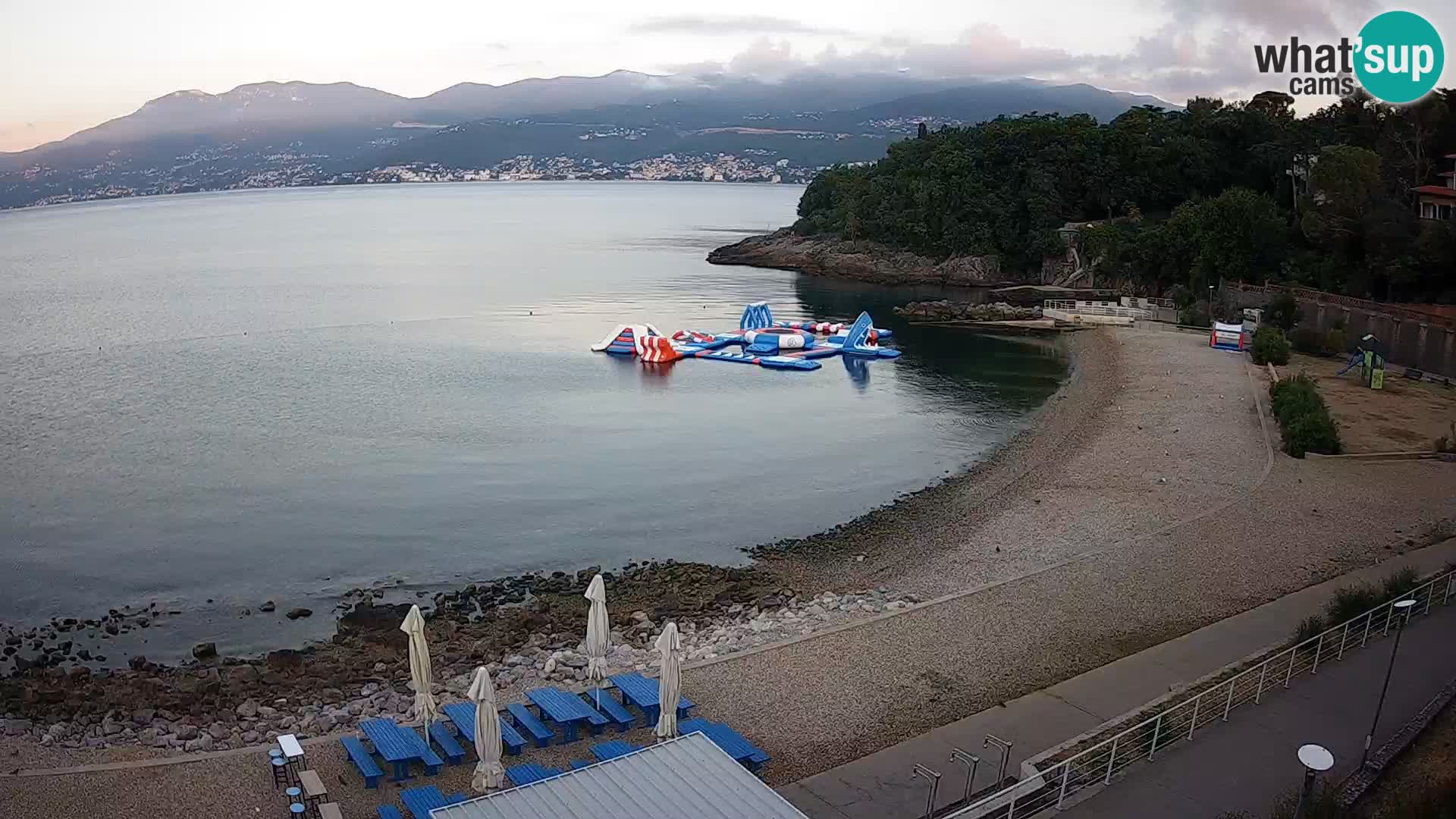 LIVE Webcam Rijeka beach Swimming pools Kantrida