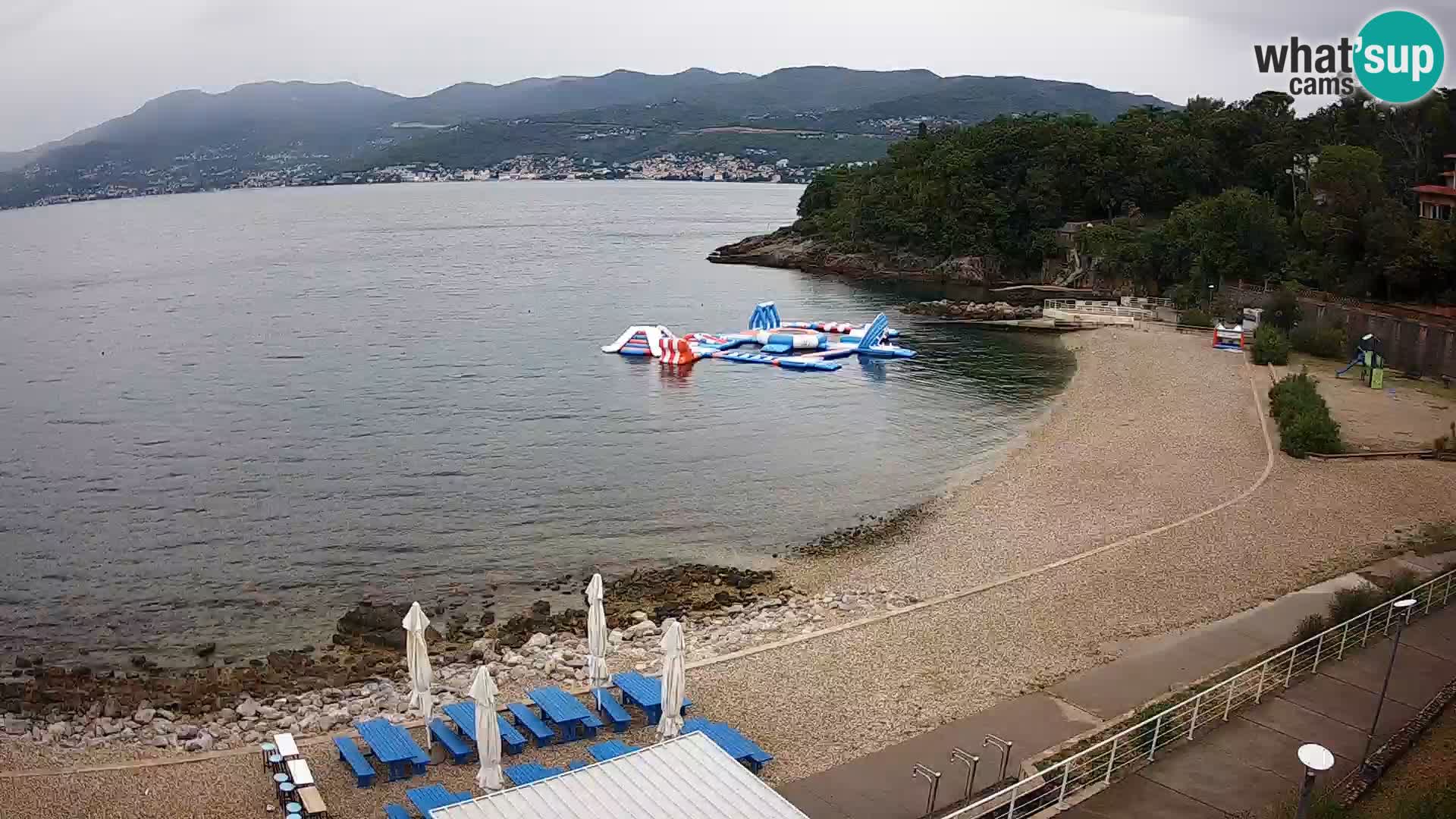 Reka Spletna kamera  plaža pri Bazenih Kantrida