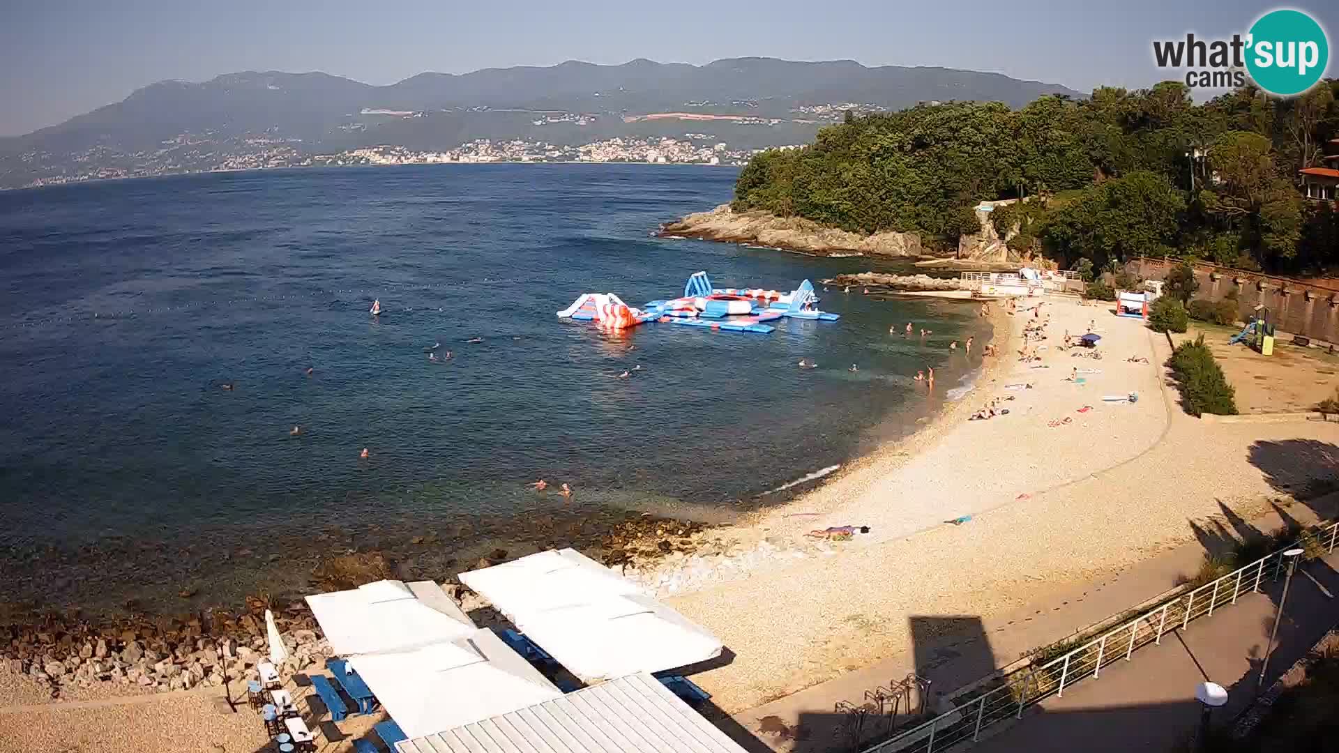 Reka Spletna kamera  plaža pri Bazenih Kantrida