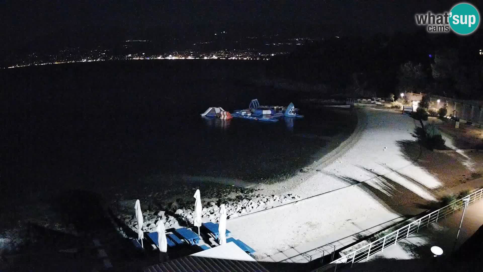 Reka Spletna kamera  plaža pri Bazenih Kantrida