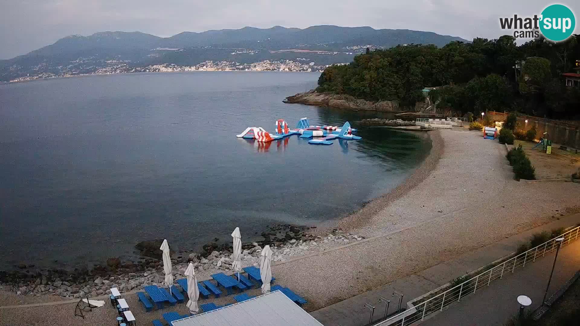 Rijeka web kamera plaža pri Bazenih Kantrida