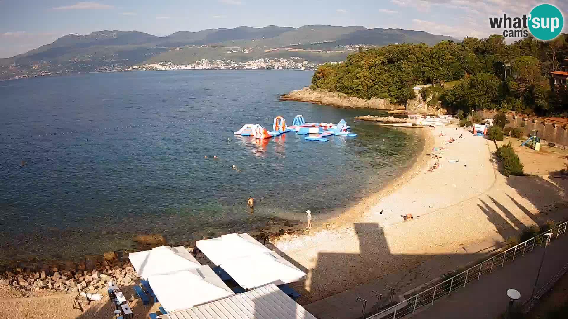 Reka Spletna kamera  plaža pri Bazenih Kantrida